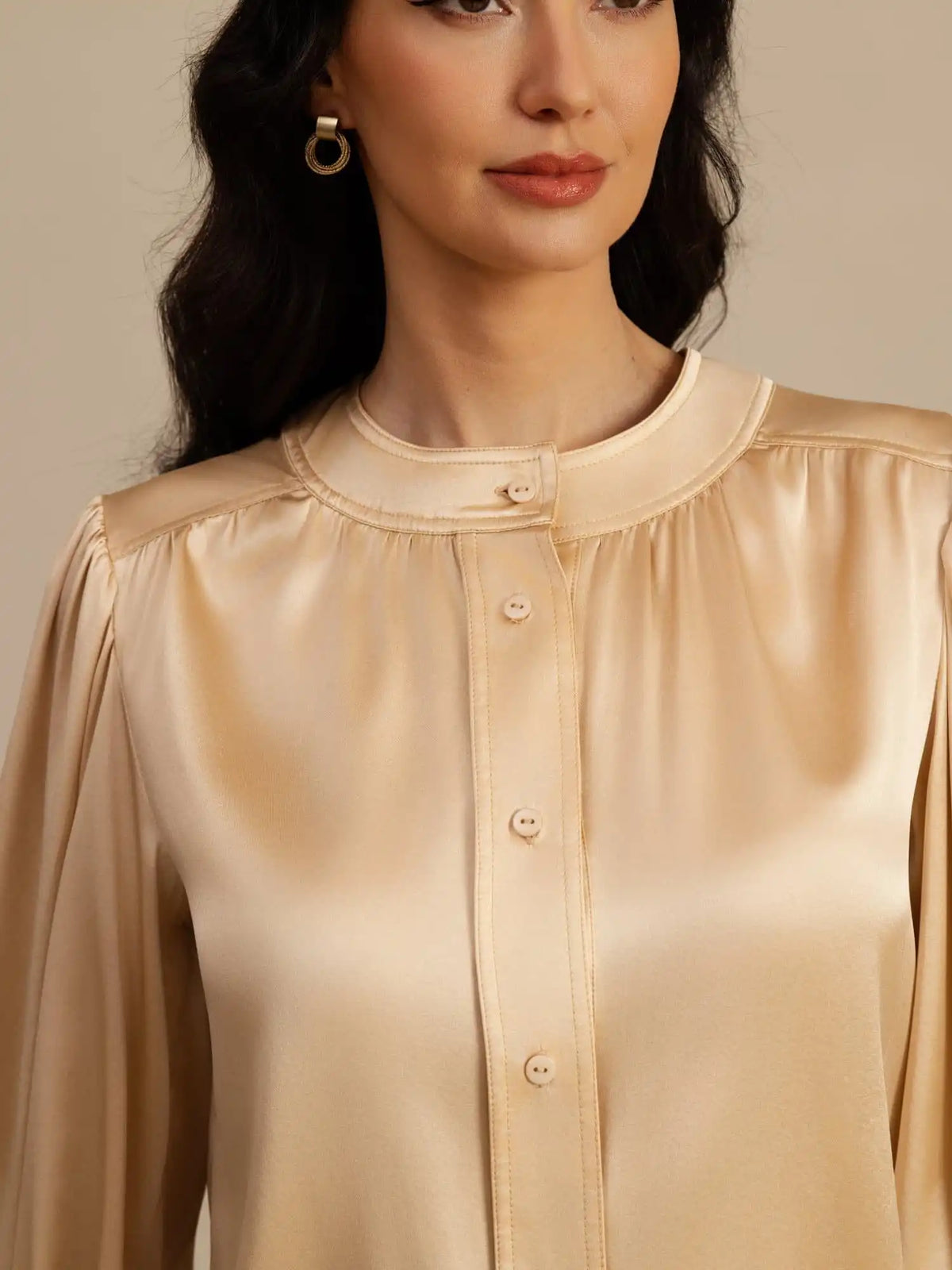 Clearance - 19Momme Silk Women's Round Neck Lantern Sleeve Blouse With Button Closure