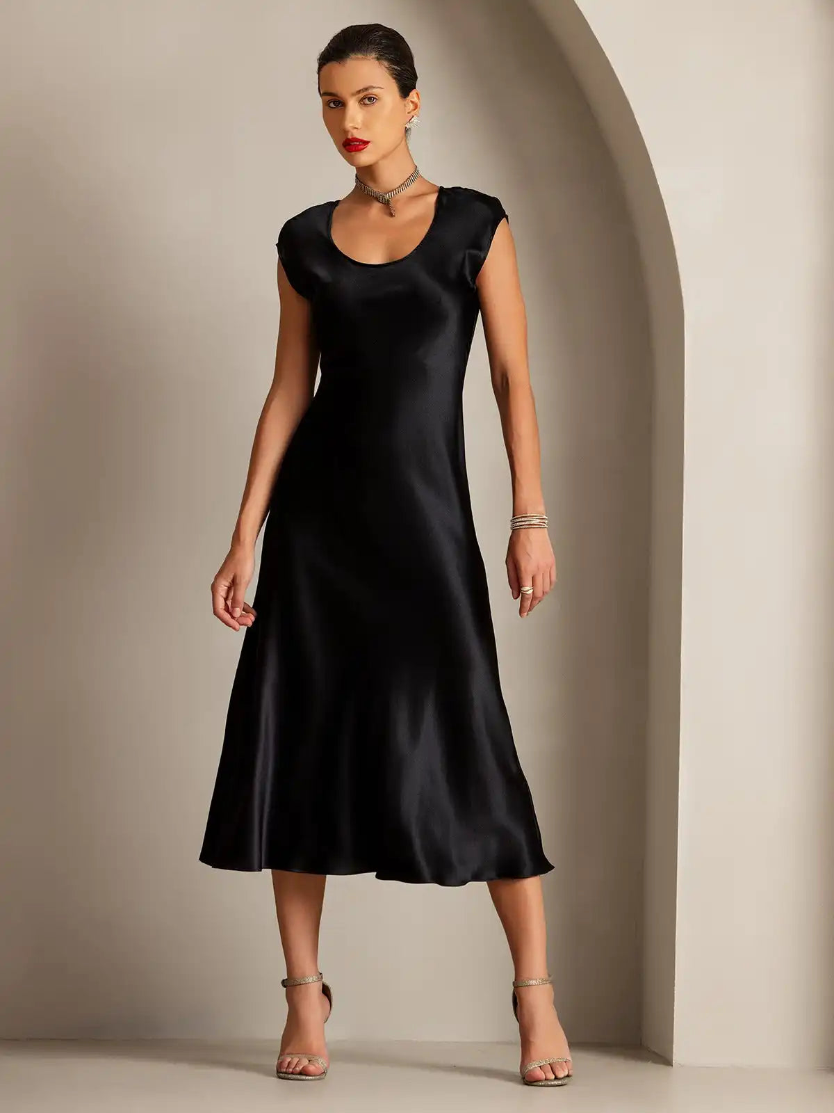19Momme Silk Cap Sleeve Round Neck Midi Dress