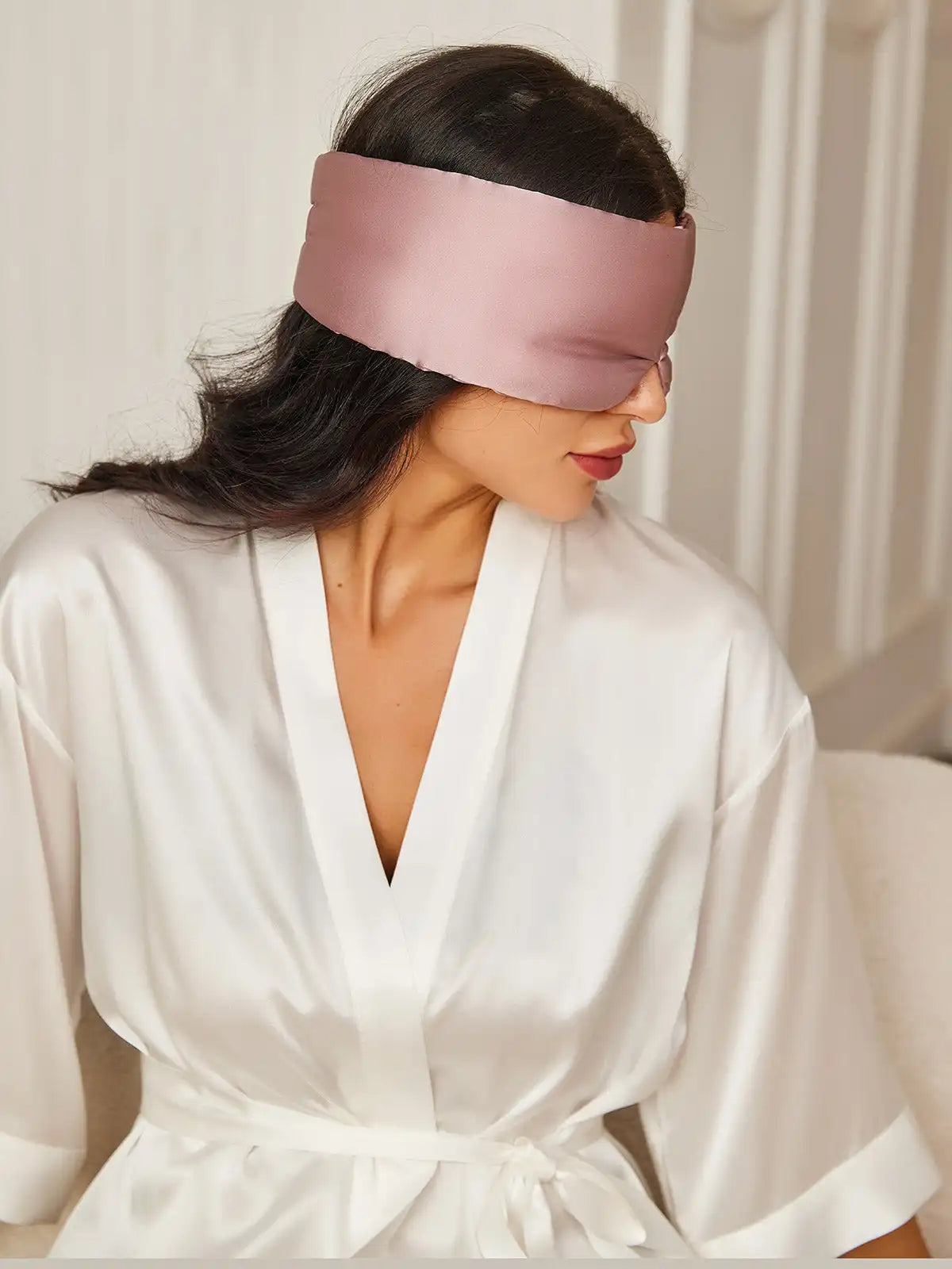 100% Mulberry Silk One Piece Silk Sleep Eye Mask With Velcro