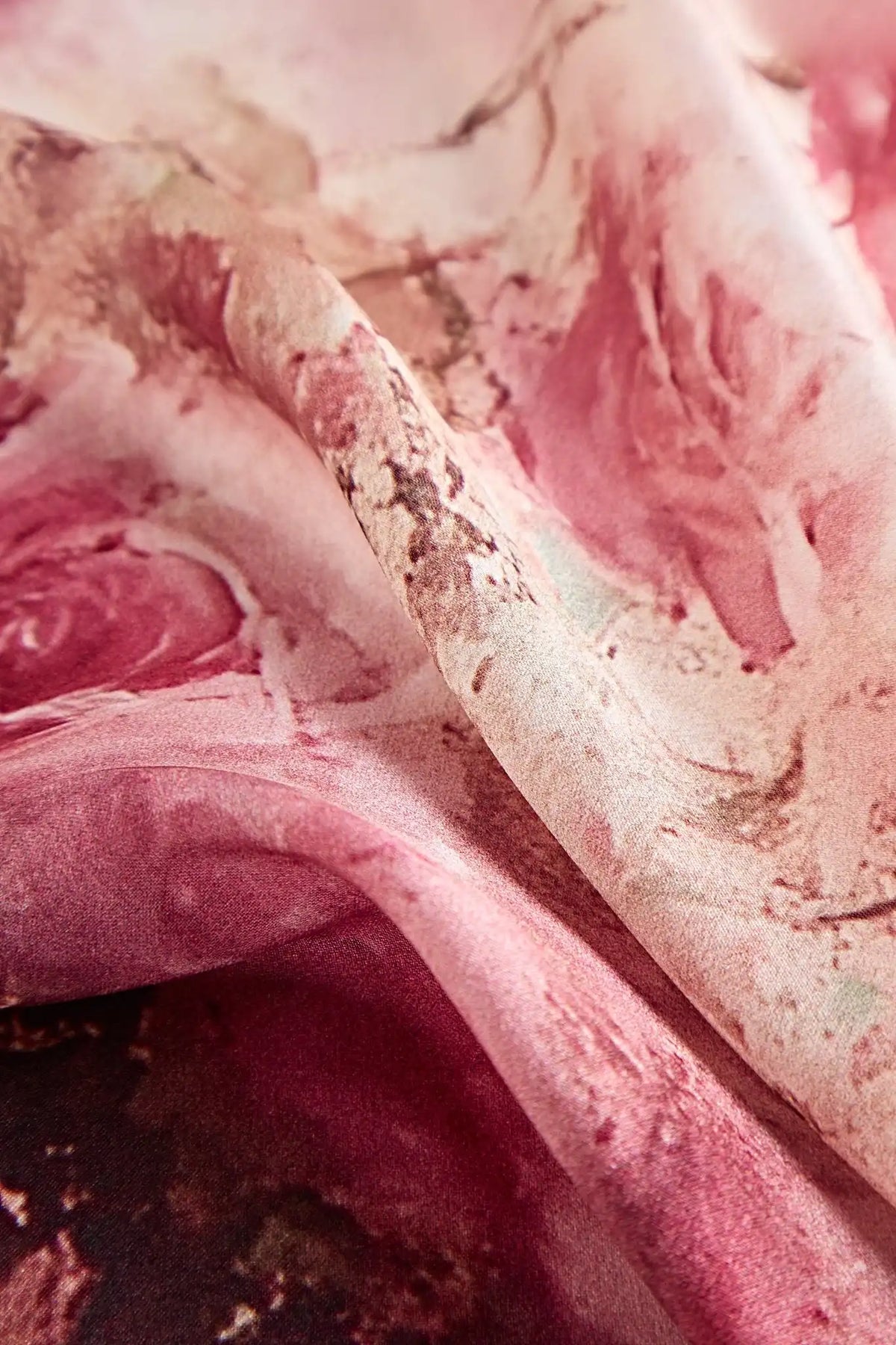 100% Mulberry Silk Rose Pattern Square Scarf - Size 53x53cm