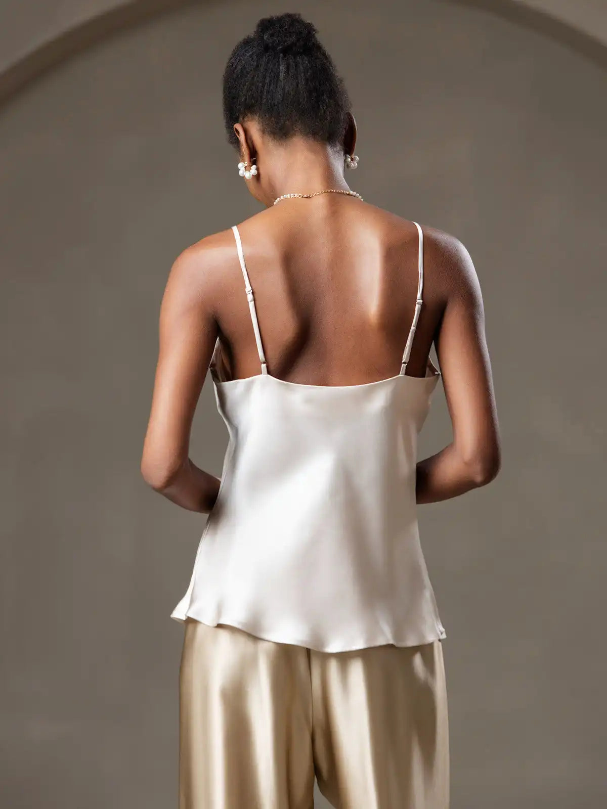 100% Mulberry Silk Spaghetti Strap V Neck Camisole Top
