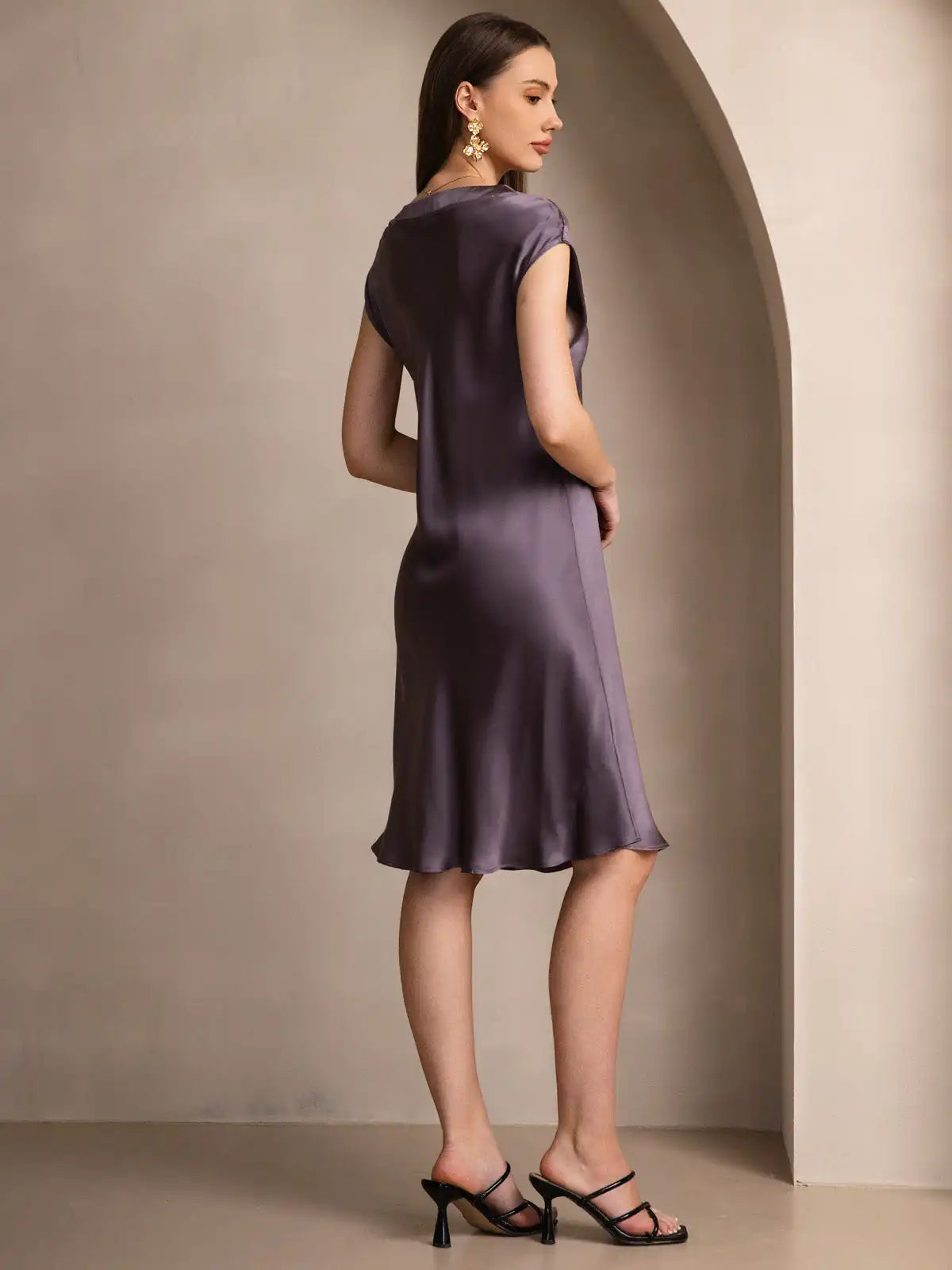 100% Mulberry Silk Cap Sleeve V-neck Midi Nightgown