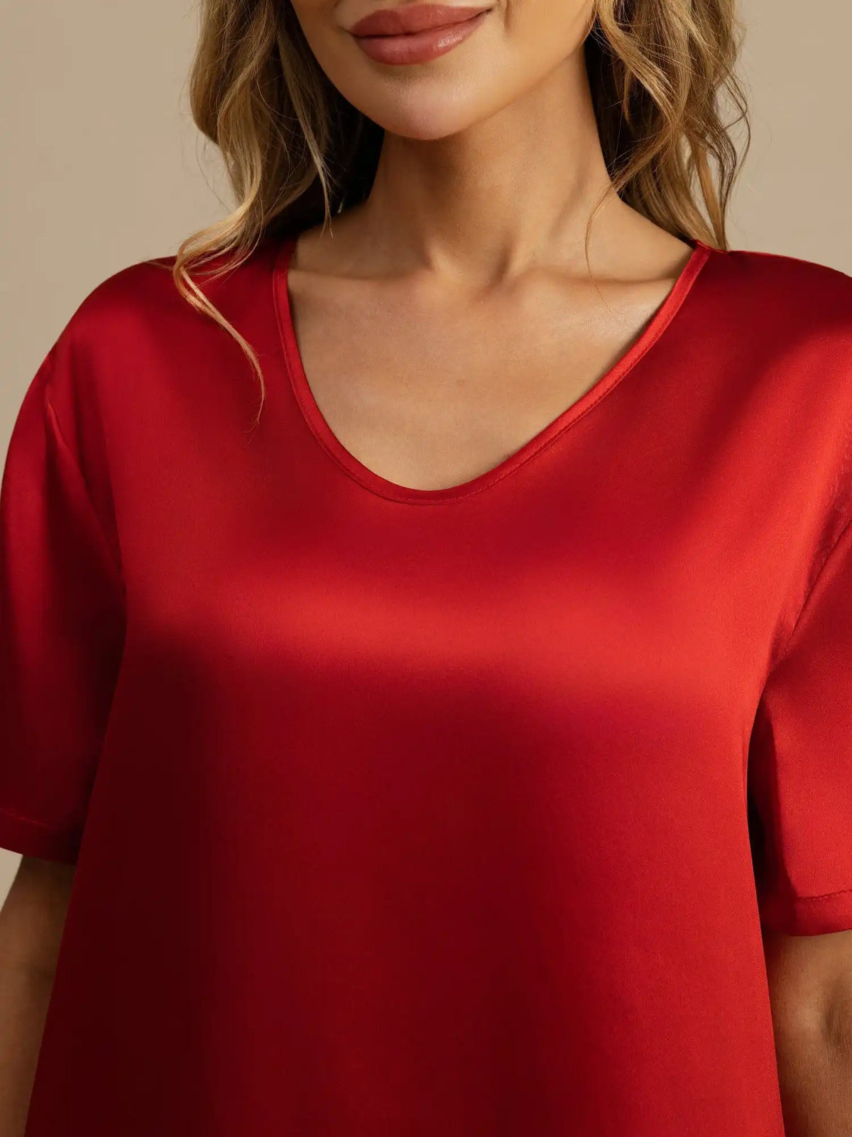 100% Mulberry Silk Half Sleeve V-neck Short Nightgown with Split Design