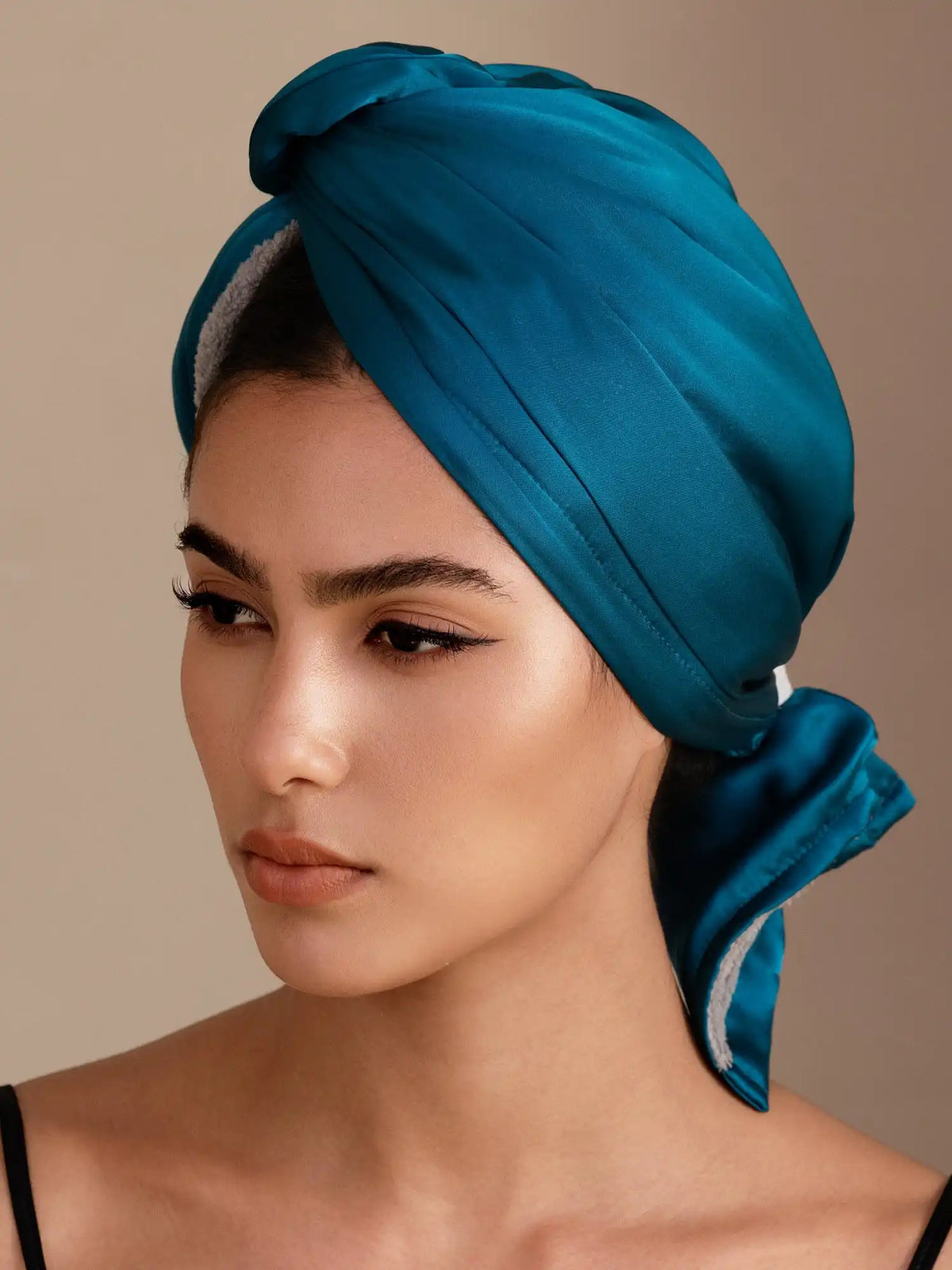 100% Mulberry Silk Double-Sided Hair Towel Wrap – Quick Dry, Frizz Free & Gentle on Hair