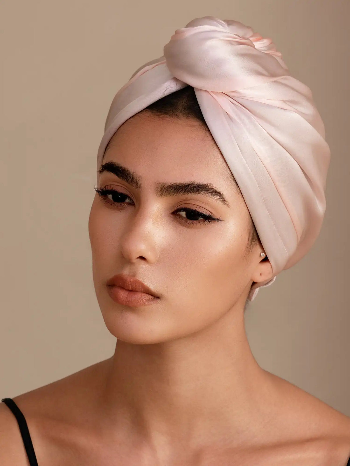 100% Mulberry Silk Double-Sided Hair Towel Wrap – Quick Dry, Frizz Free & Gentle on Hair