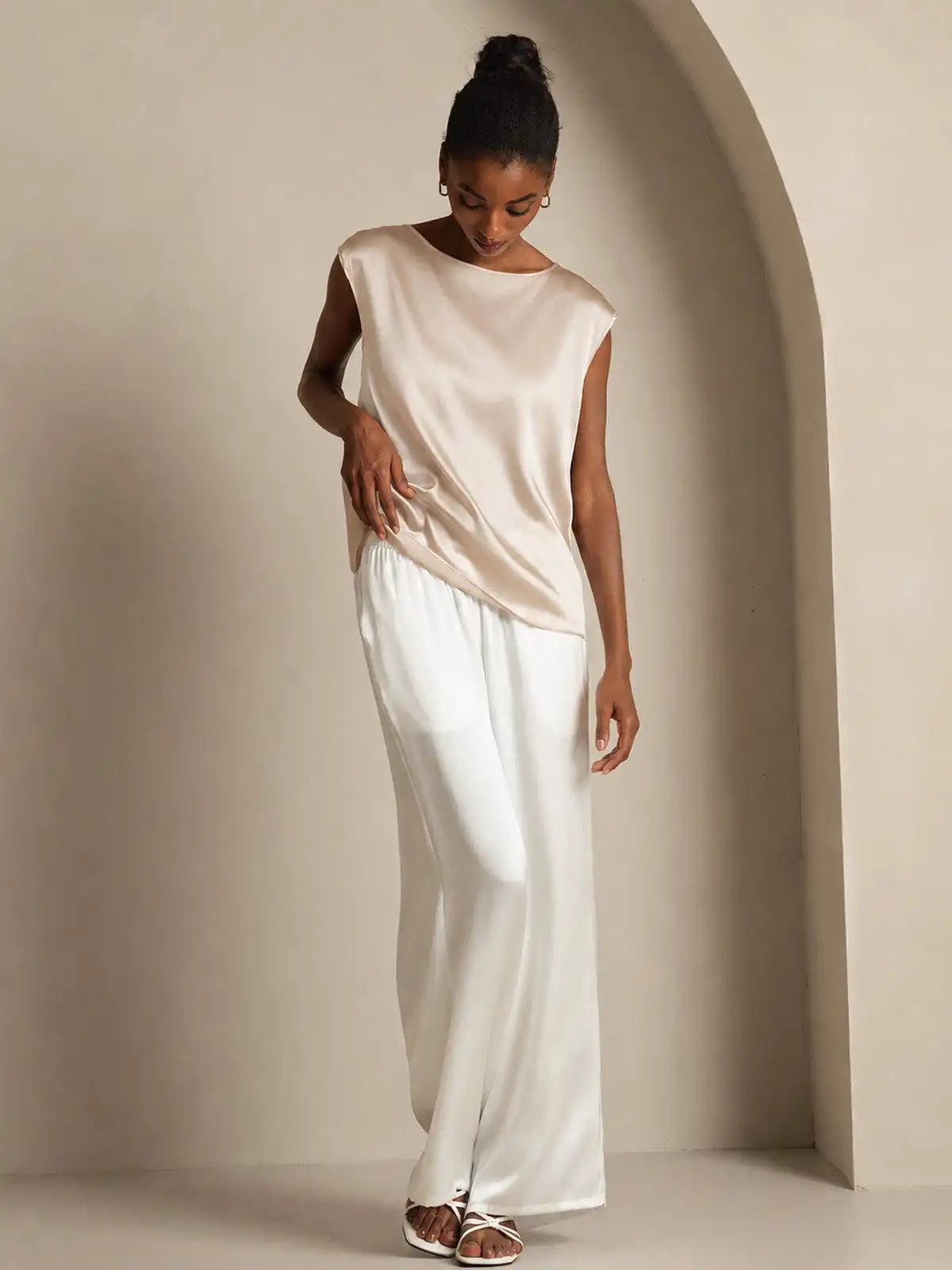 19Momme Women's Silk Cap Sleeve Round Neck Top