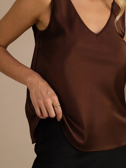 19Momme Silk Sleeveless V Neck Women's Tank Top with V Back Design