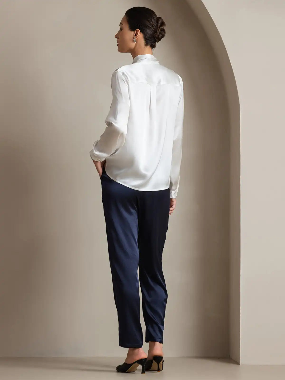 Elegant 19Momme Silk Long Sleeve Tie Neck Blouse