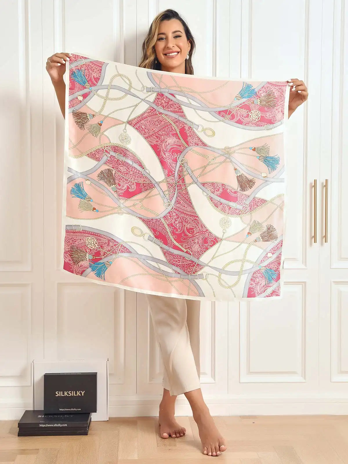 100% Mulberry Silk Printed Square Shawl Scarf 88*88cm