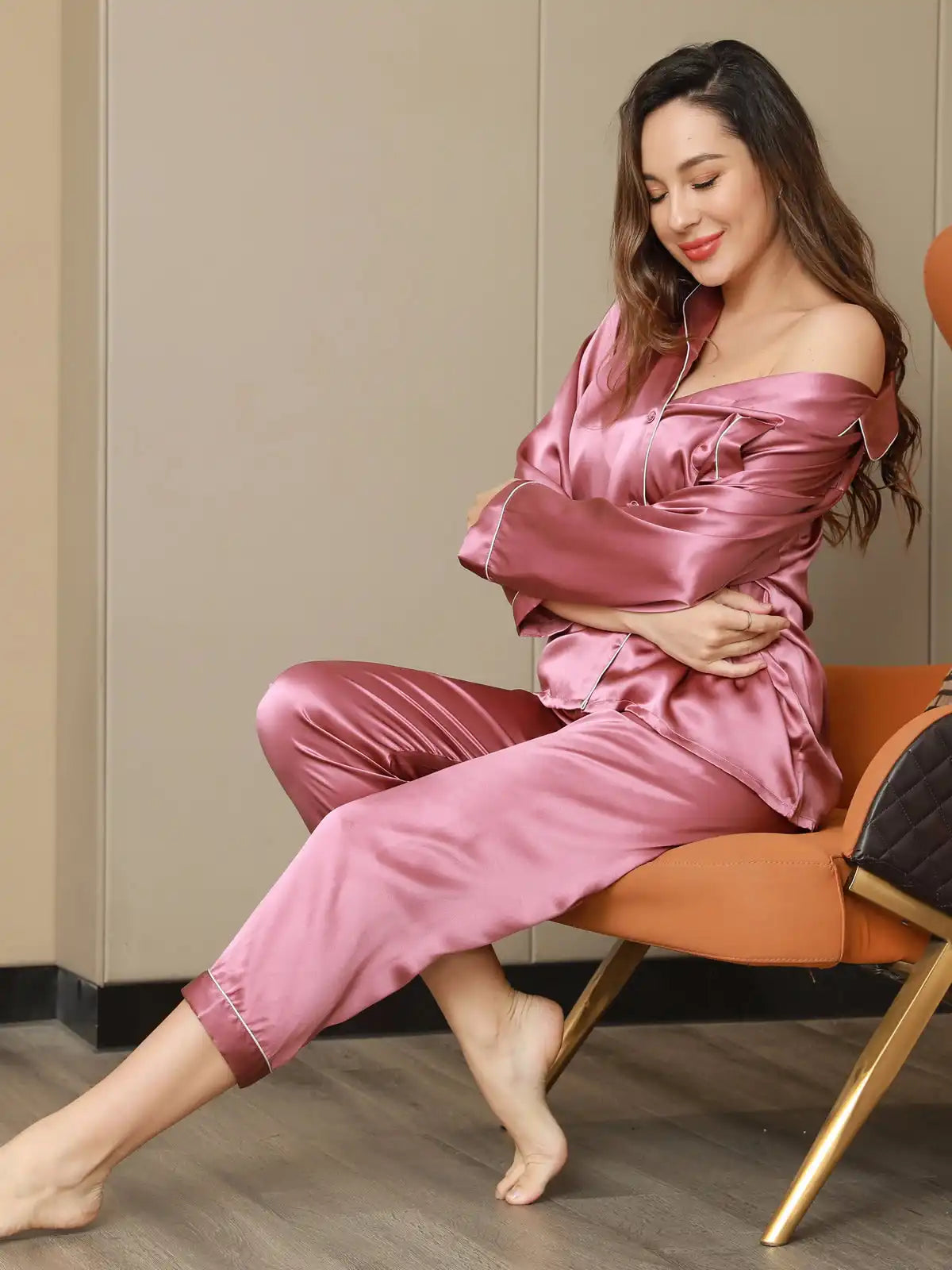 Clearance - Women's 100% Mulberry Silk Long Sleeve Lapel Collar Pajamas Set