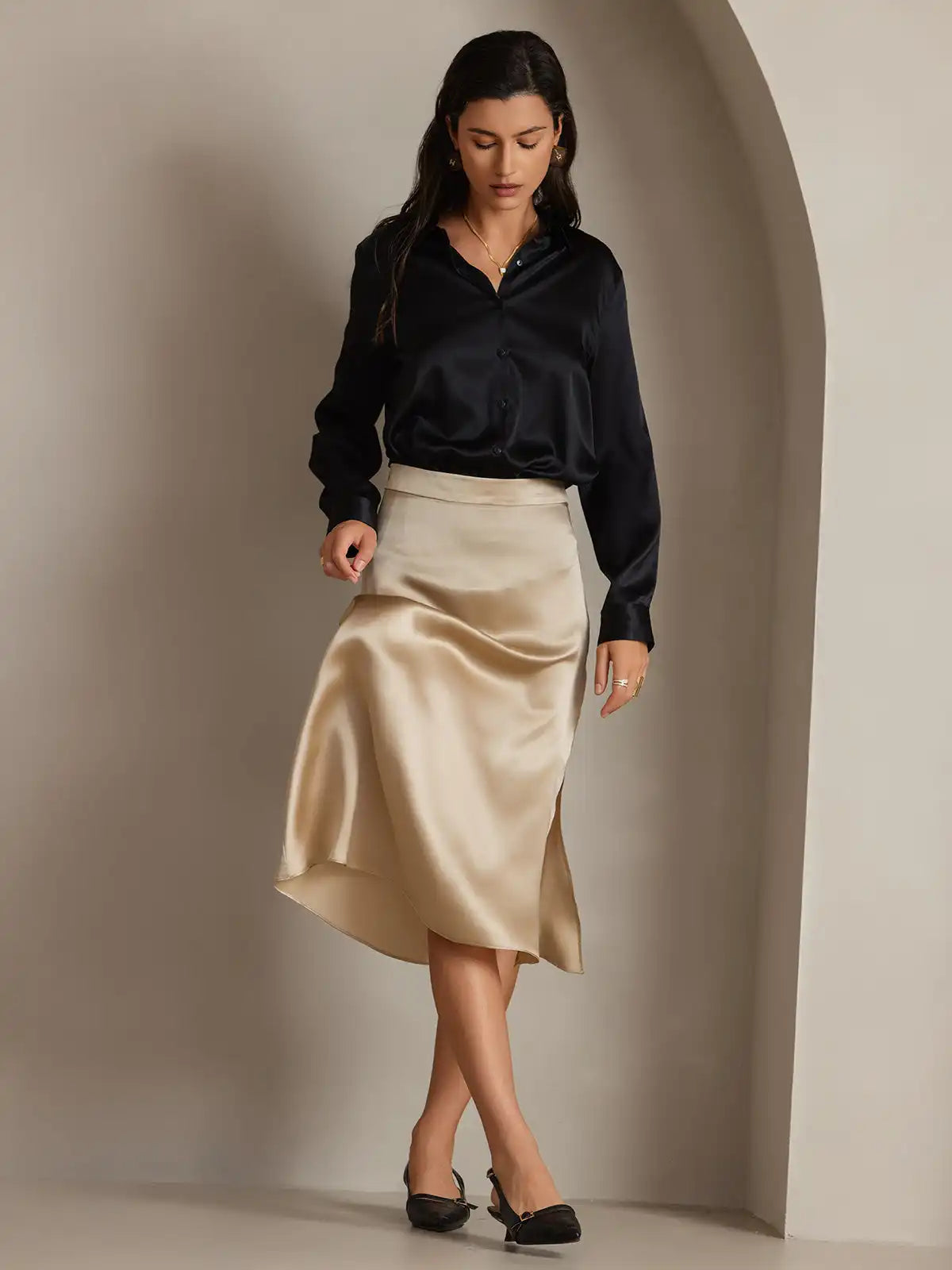 19Momme Silk Long Sleeve Lapel Collar Women's Shirt with Button Up Design
