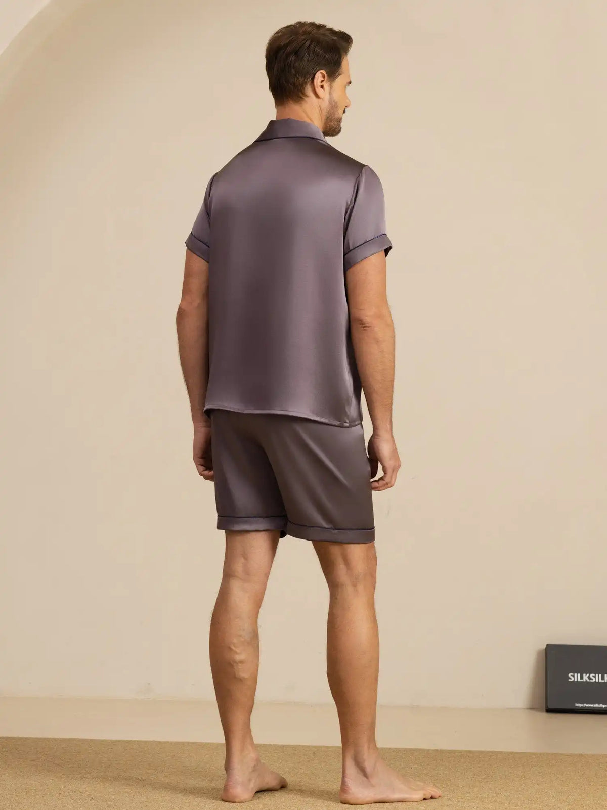 100% Mulberry Silk Short Sleeve Notch Collar Men's Pajamas Set with Shorts