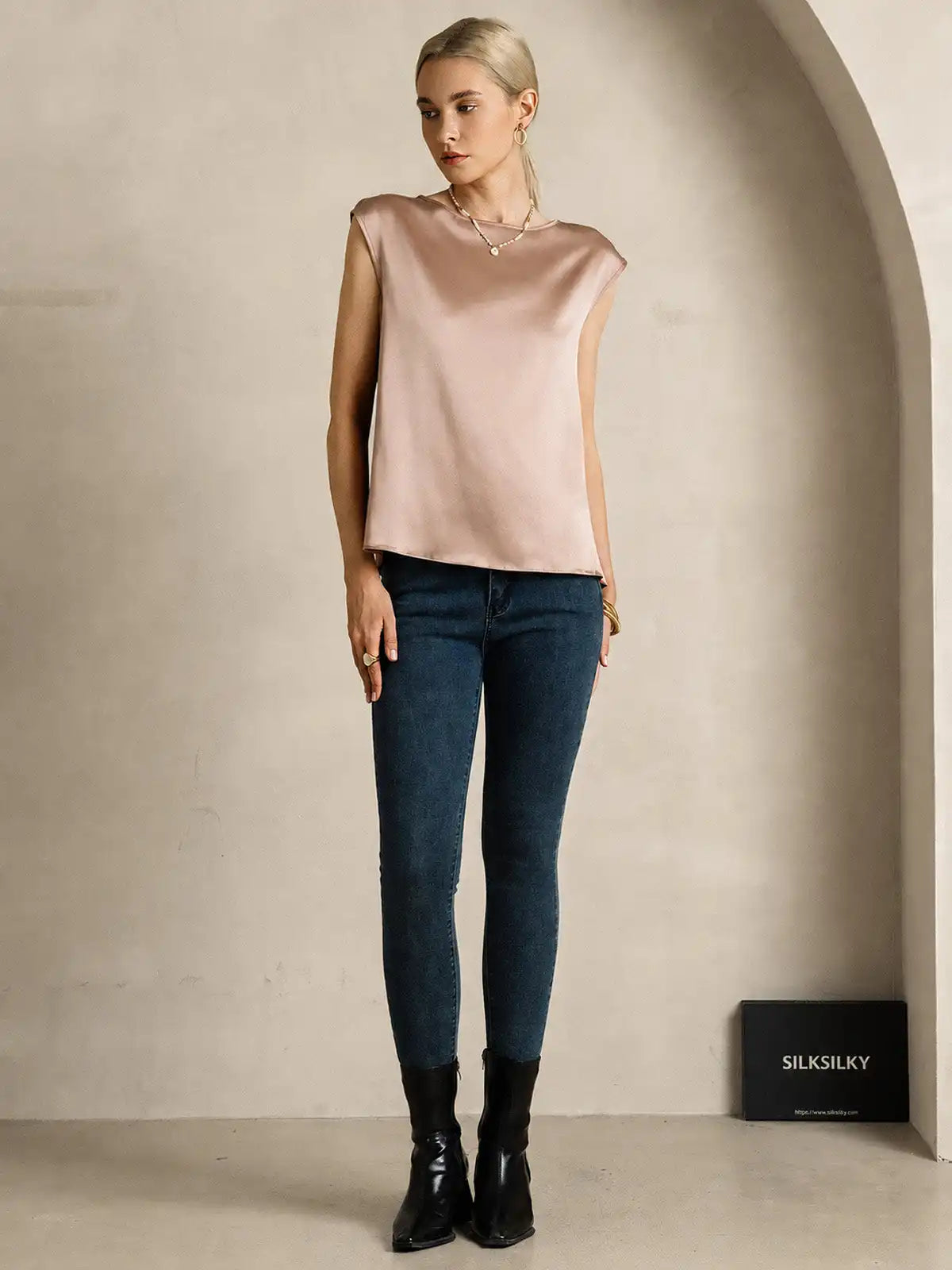 19Momme Women's Silk Cap Sleeve Round Neck Top