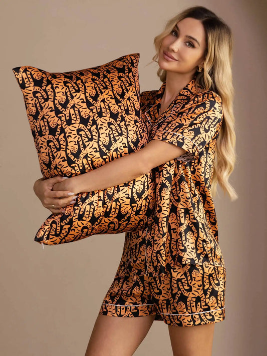 19 Momme Artistic Printed 100% Mulberry Silk Pillowcase – Envelope Closure