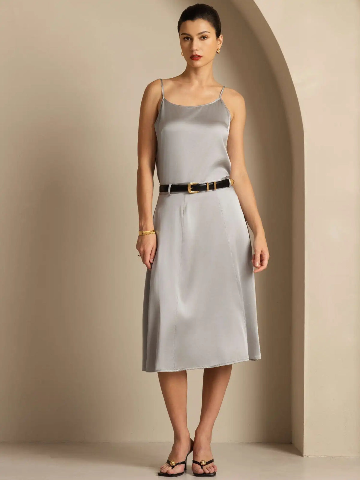 19Momme Silk Spaghetti Strap Round Neck Camisoles