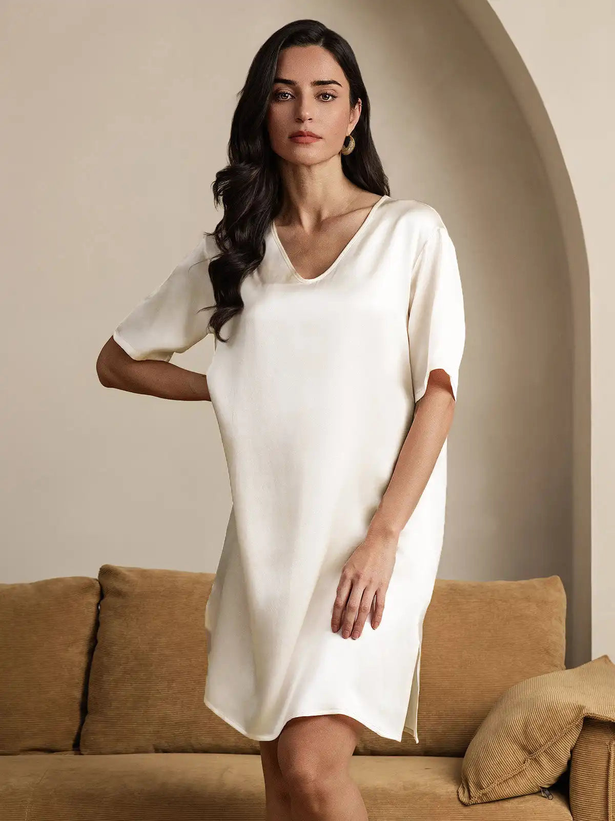 100% Mulberry Silk Half Sleeve V-neck Short Nightgown with Split Design