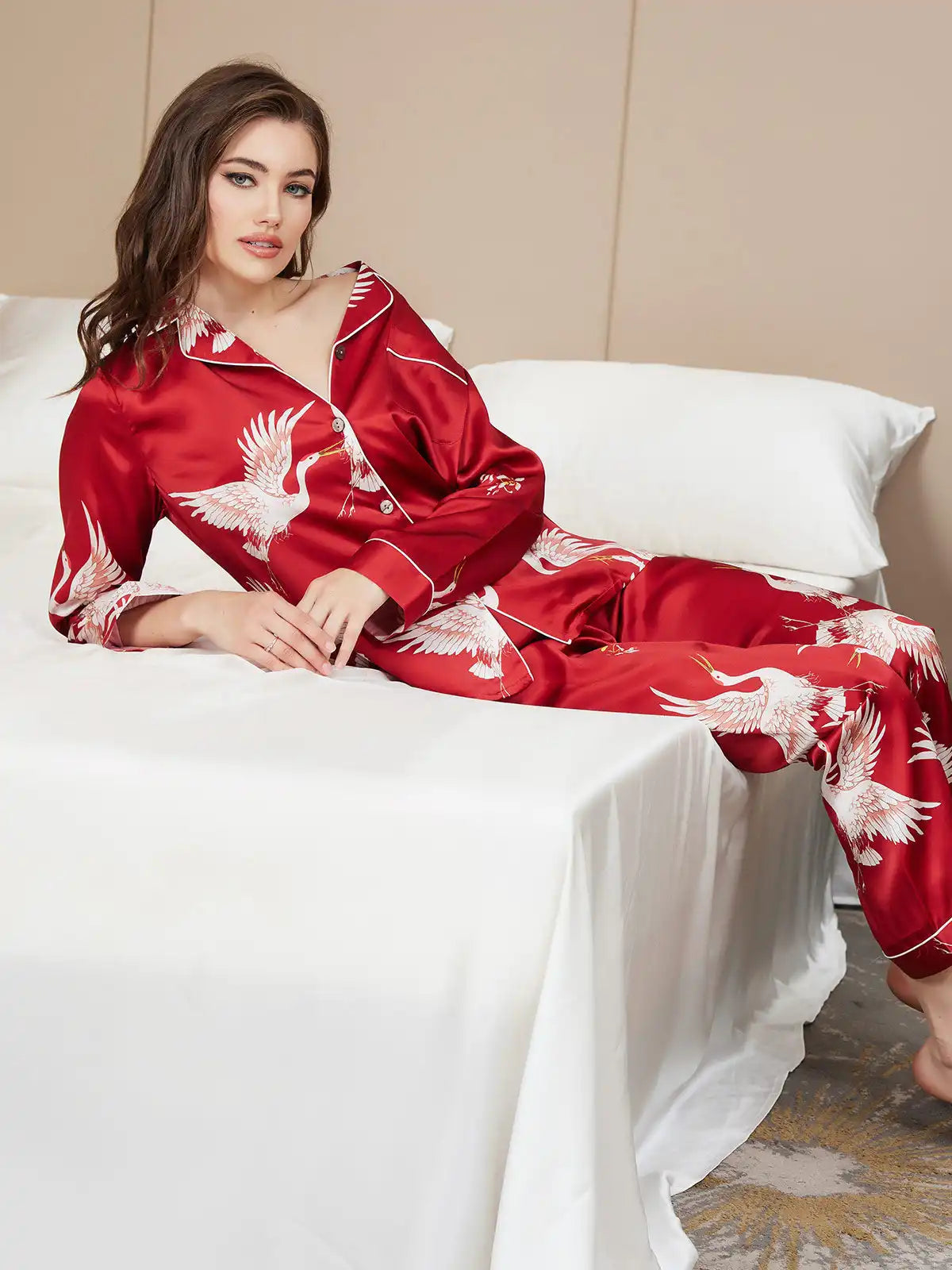 19Momme Women's 100% Mulberry Silk Crane Print Long Sleeve Notch Collar Pajamas Set