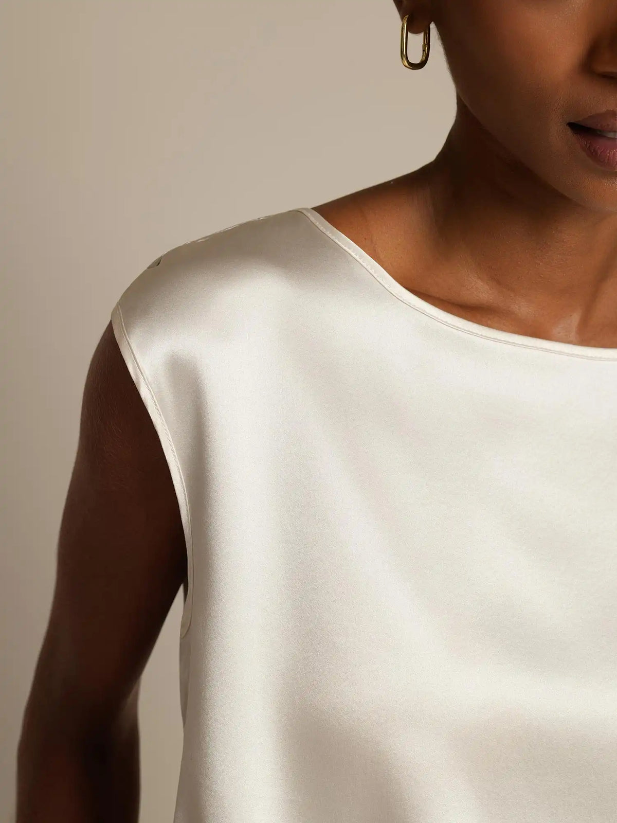 19Momme Women's Silk Cap Sleeve Round Neck Top