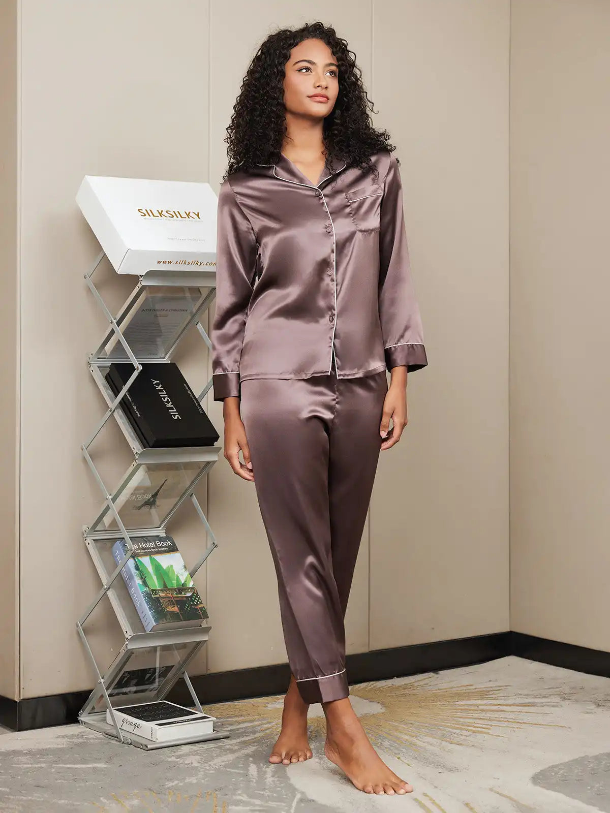 Women's 100% Mulberry Silk Long Sleeve Button Up Pajamas Set