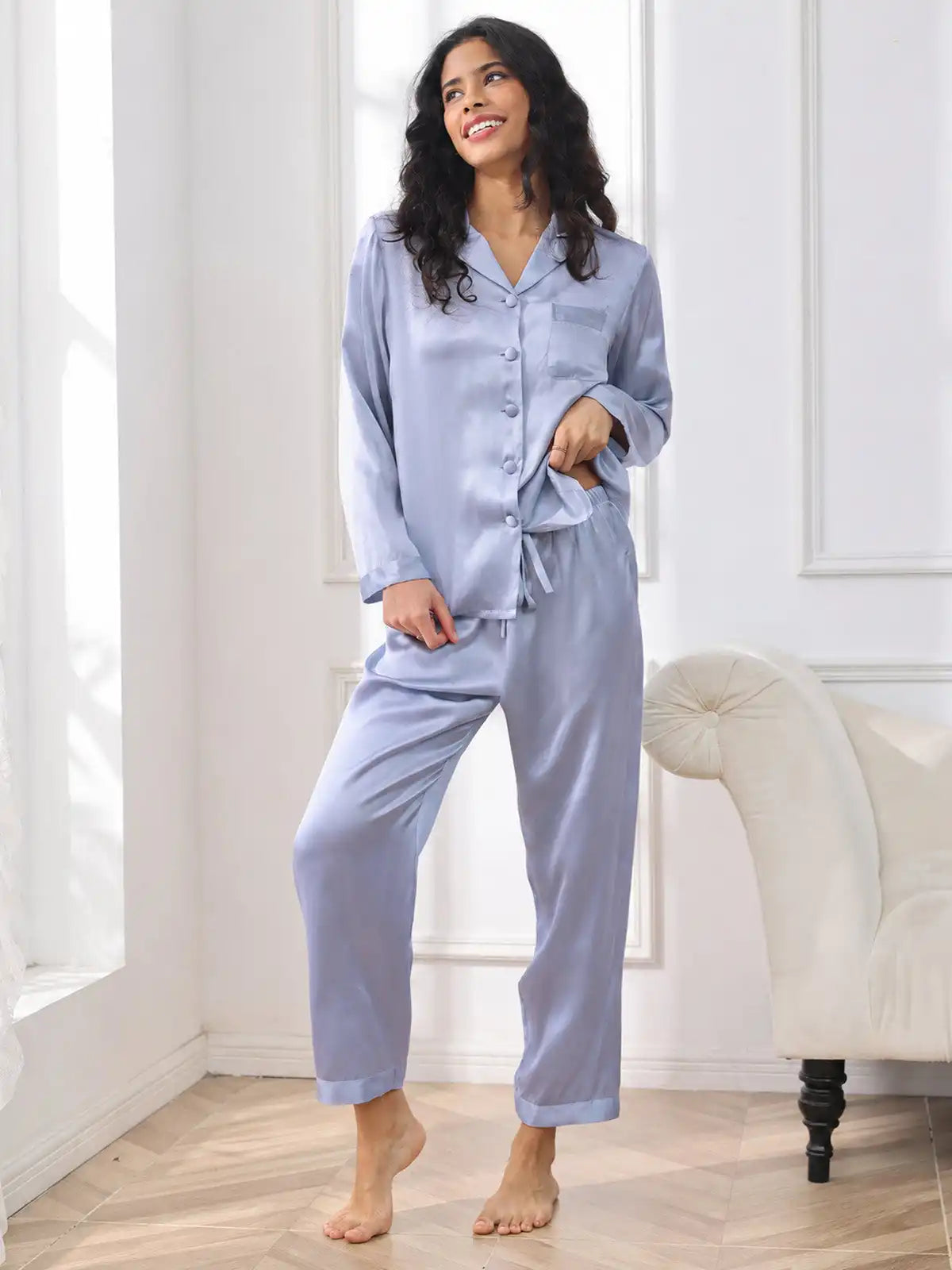 100% Mulberry Silk Women's Long Sleeve Pajamas Set