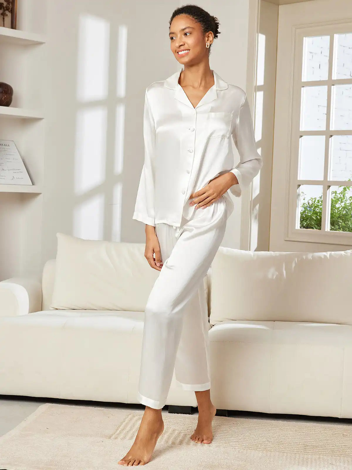 100% Mulberry Silk Women's Long Sleeve Pajamas Set
