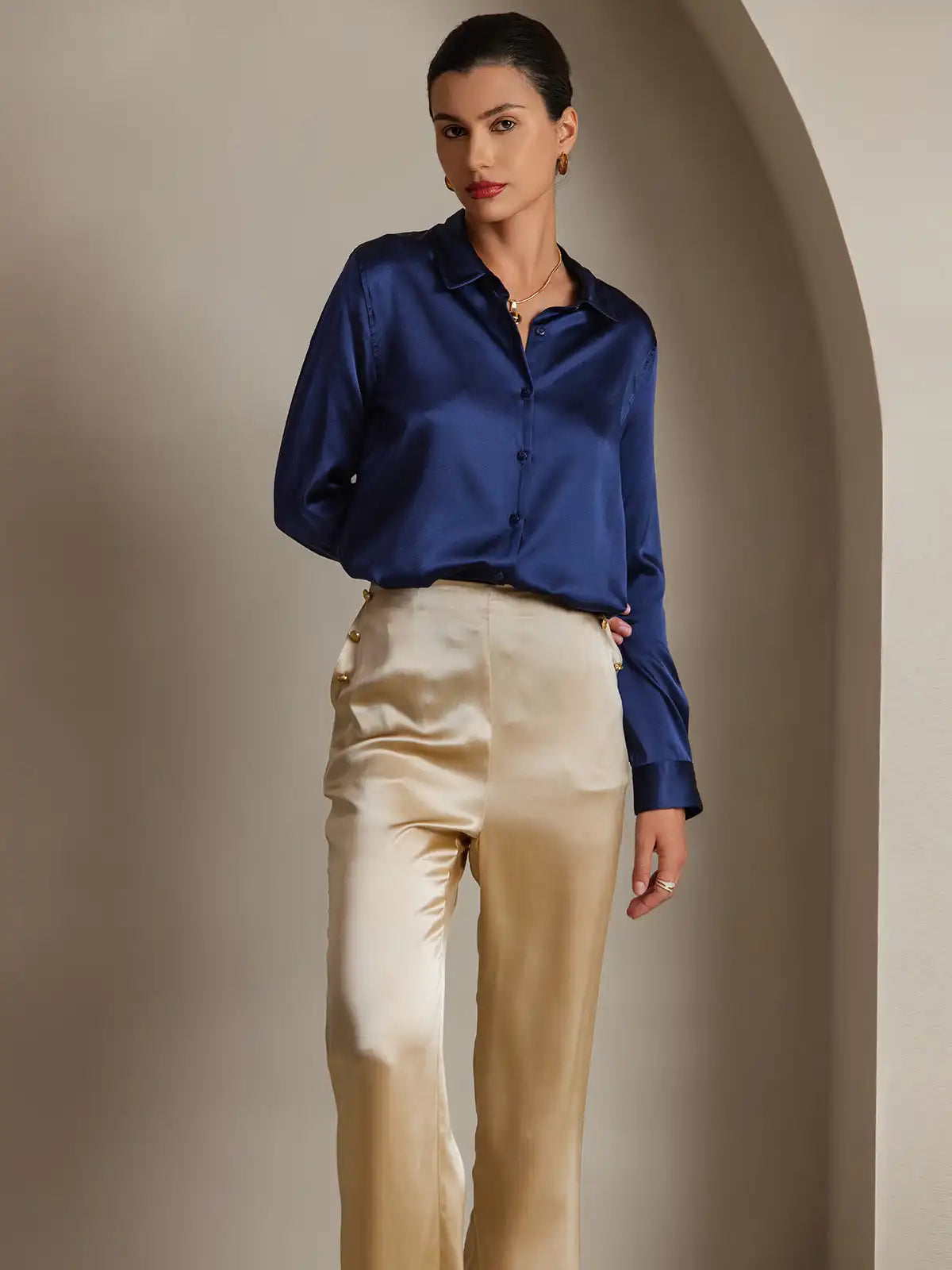 19Momme Silk Long Sleeve Lapel Collar Women's Shirt with Button Up Design