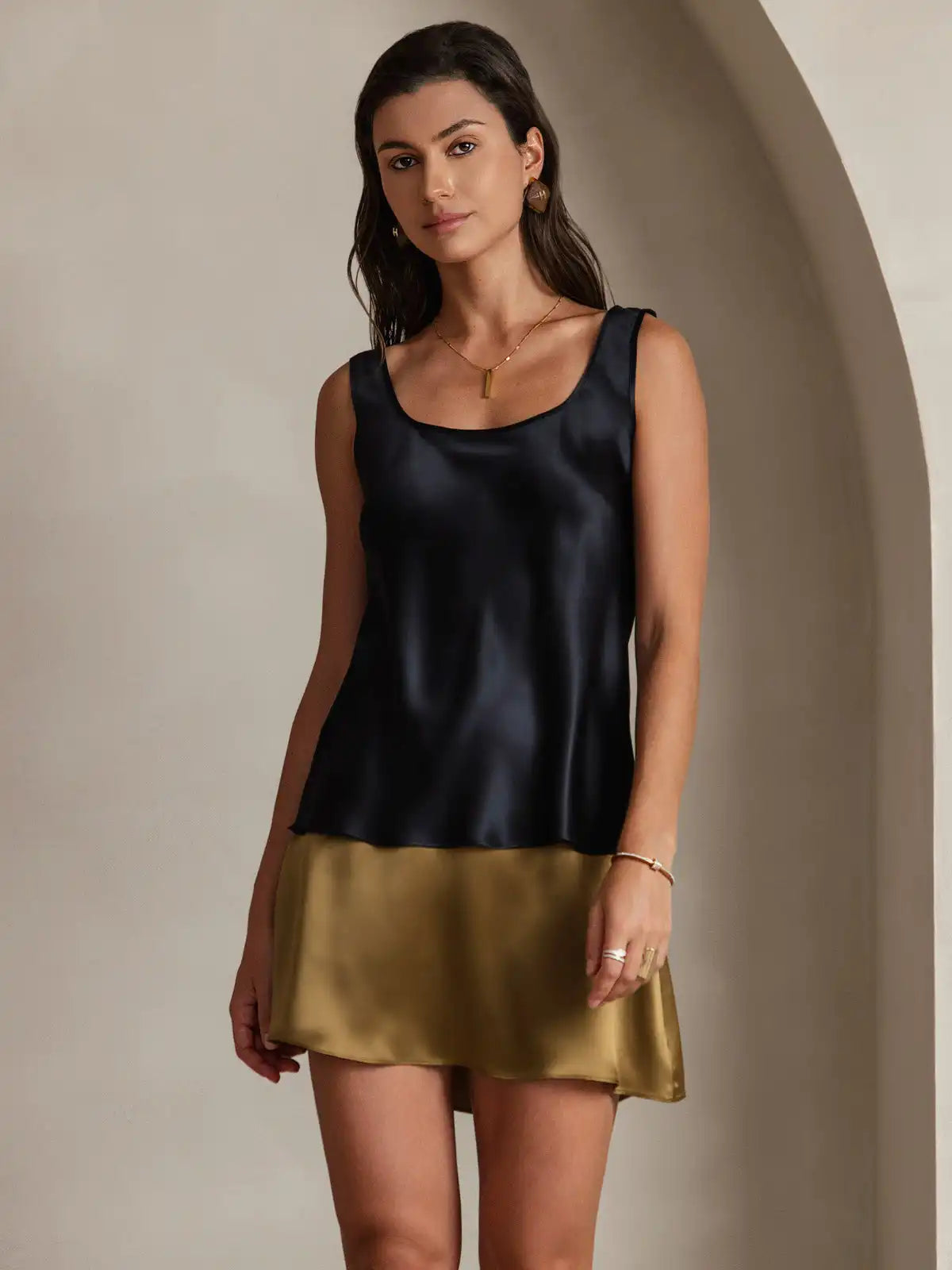 Women's 19Momme Silk Sleeveless U Neck Tank Top