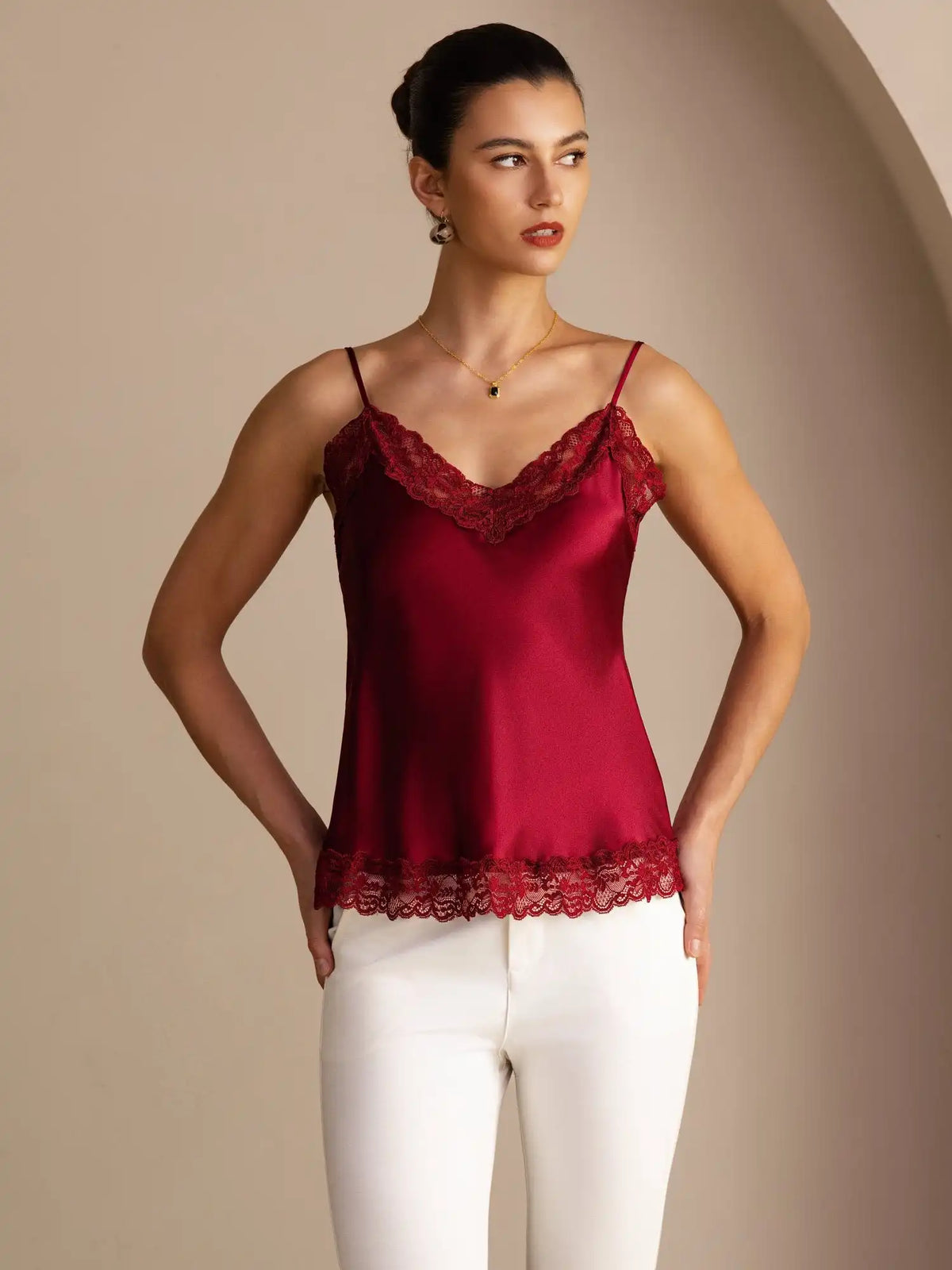 100% Mulberry Silk Women's Spaghetti Strap V Neck Lace Trim Camisole Top