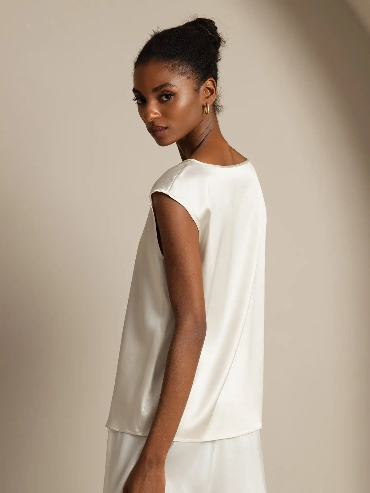 19Momme Women's Silk Cap Sleeve Round Neck Top