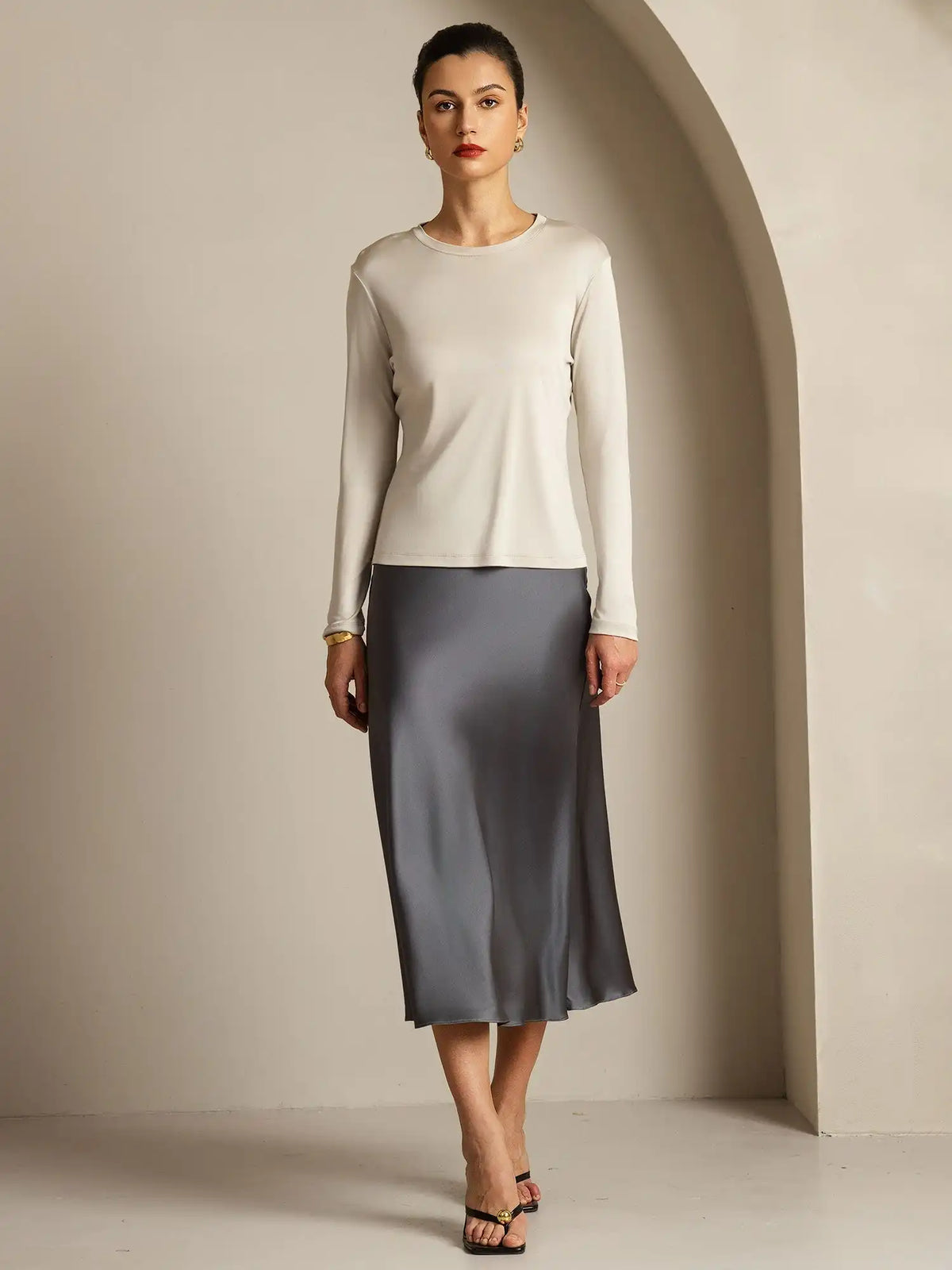 Clearance - Women's 100% Mulberry Silk Long Sleeve Crew Neck Top