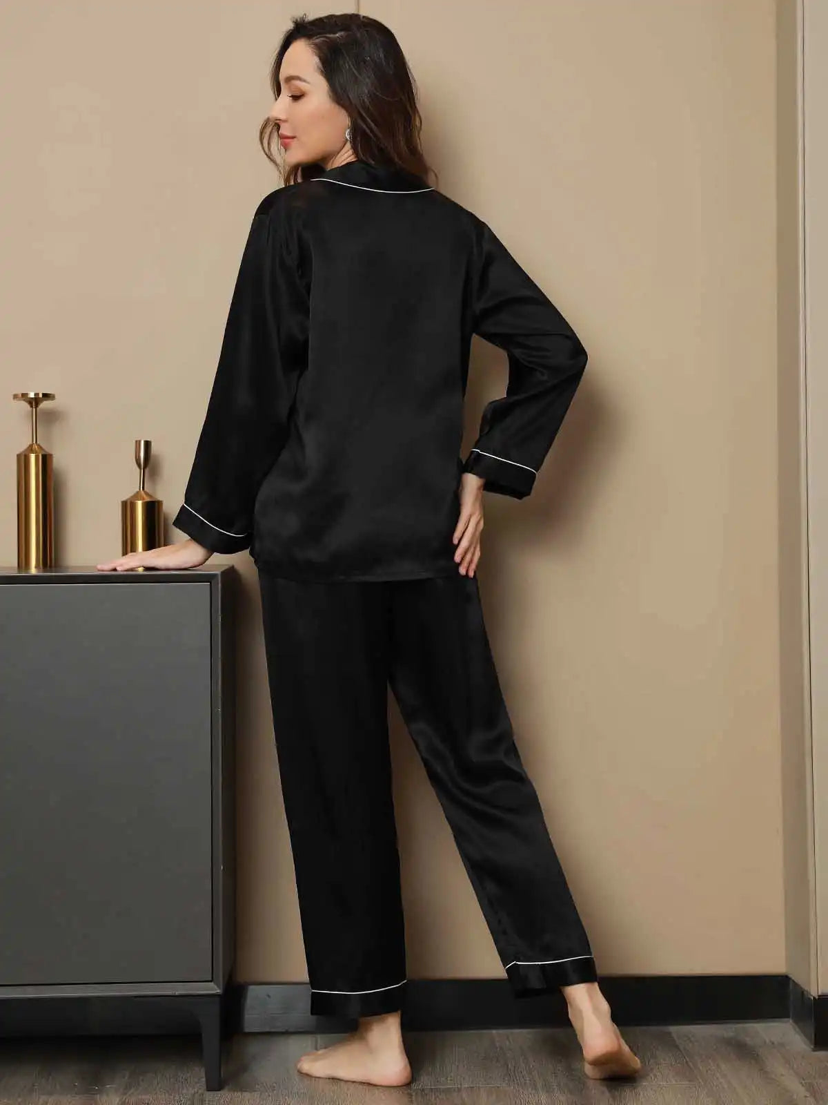 Women's 100% Mulberry Silk Long Sleeve Notch Collar Pajamas Set