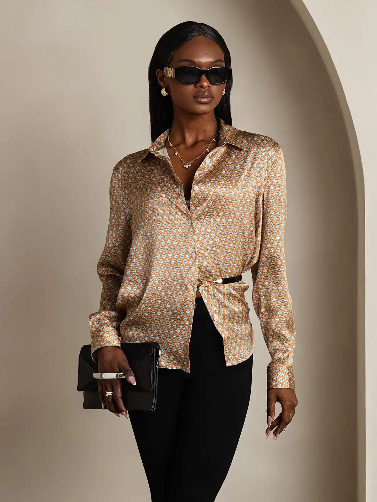 Women’s 19 Momme Silk Long Sleeves Button-Up Shirt