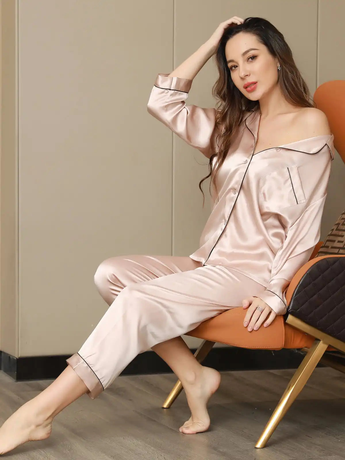 Women's 100% Mulberry Silk Long Sleeve Notch Collar Pajamas Set