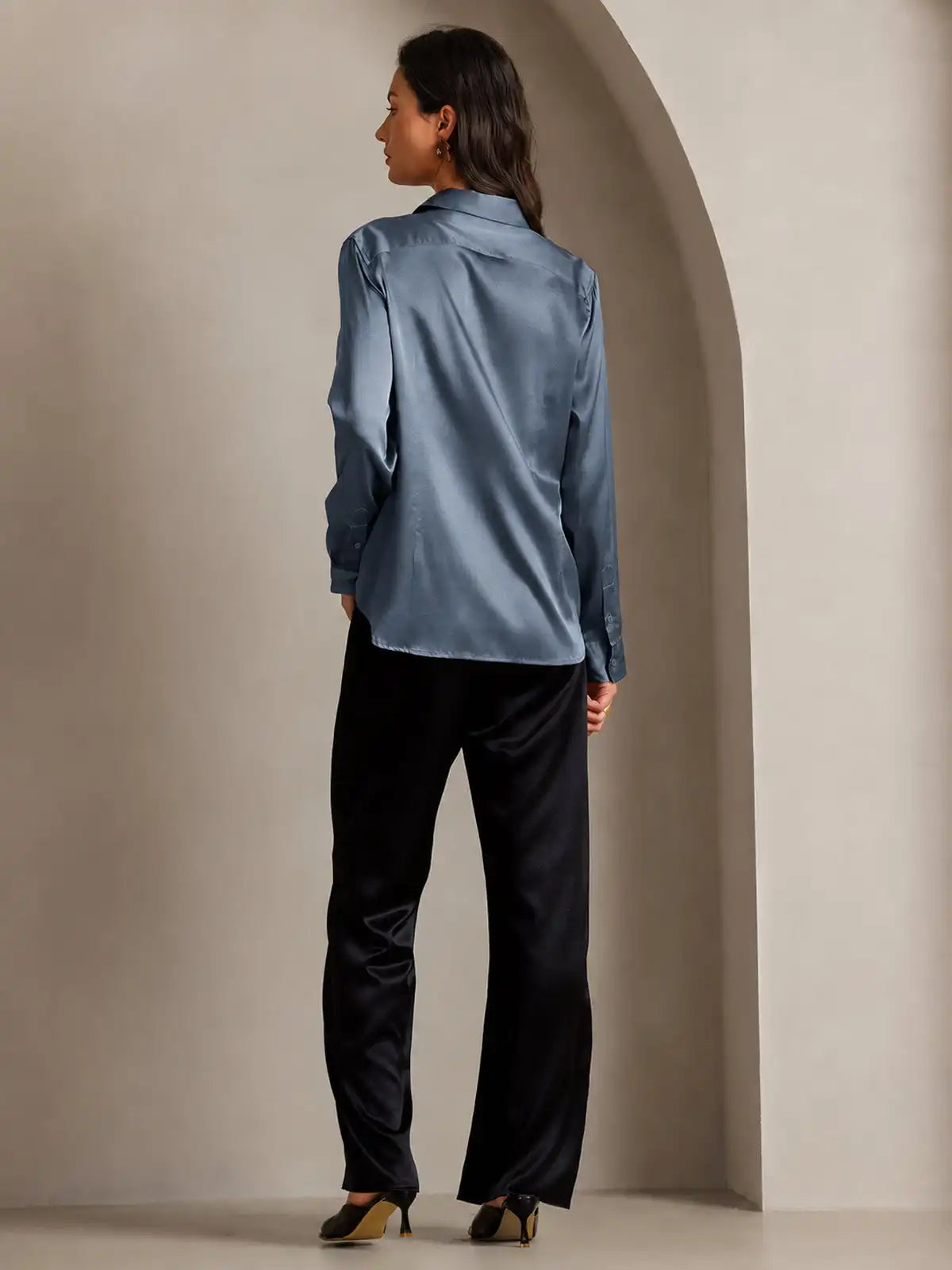 19Momme Silk Long Sleeve Lapel Collar Women's Shirt with Button Up Design