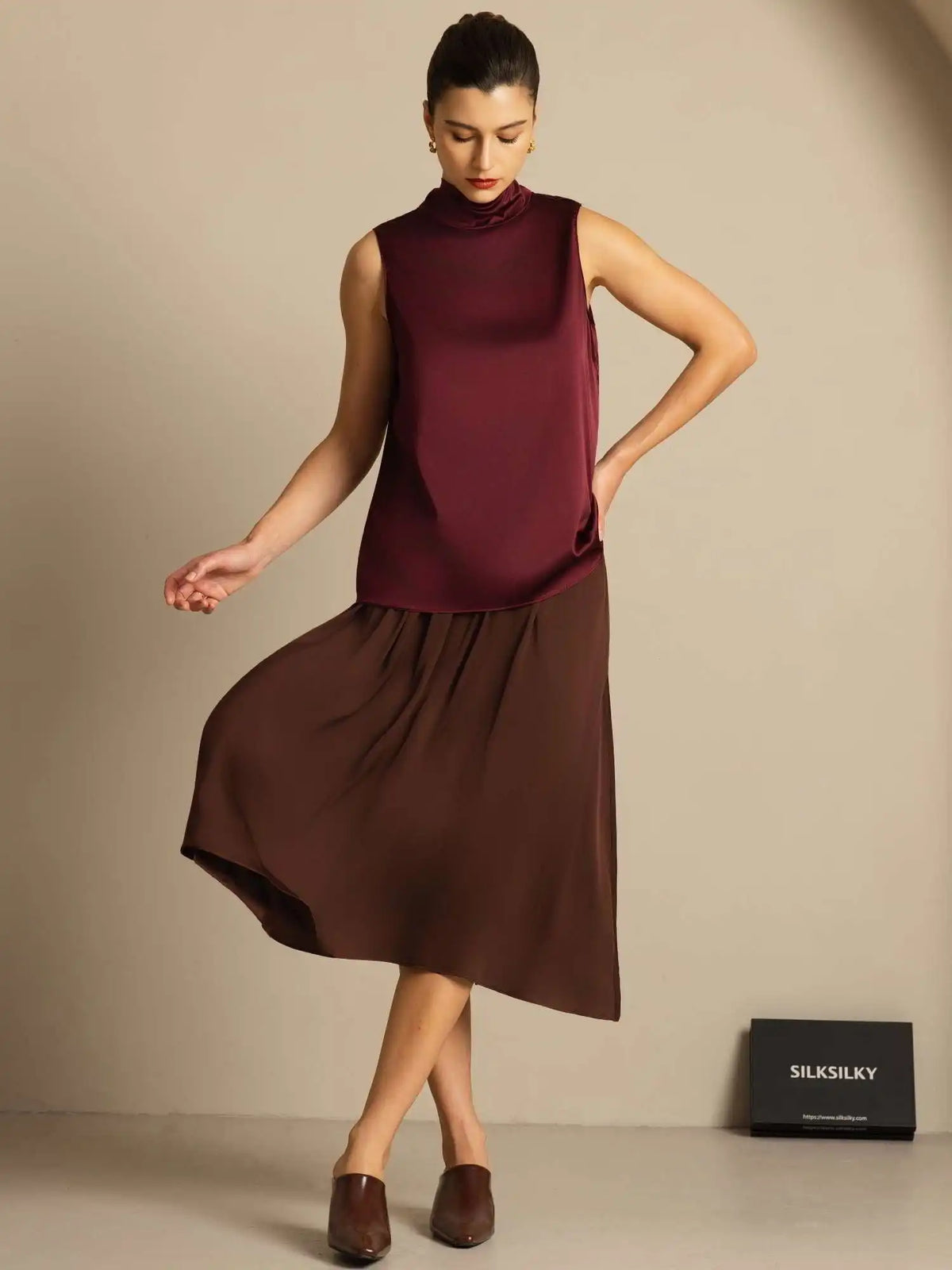 19Momme Silk Sleeveless Tie Neck Blouse