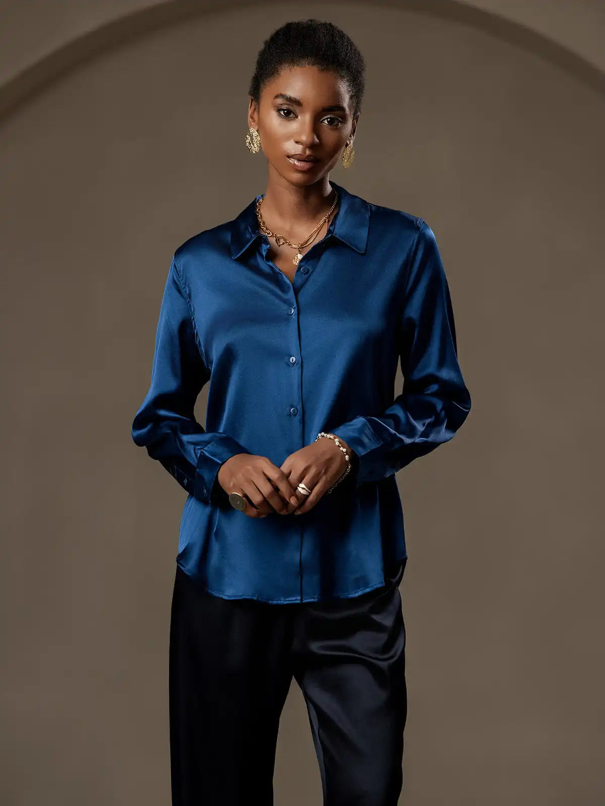 Women’s 19 Momme Silk Long Sleeves Button-Up Shirt