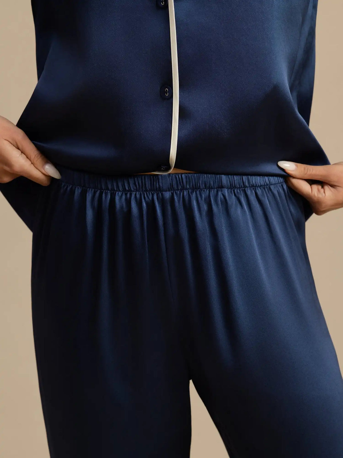 100% Mulberry Silk Classic Long Sleeve Pajama Set with Contrast Piping