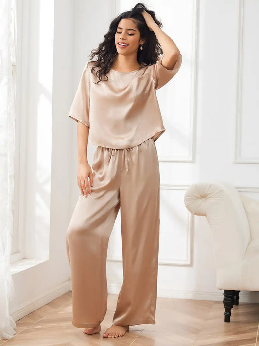 Women's 100% Mulberry Silk Half Sleeve Round Neck Pajamas Set