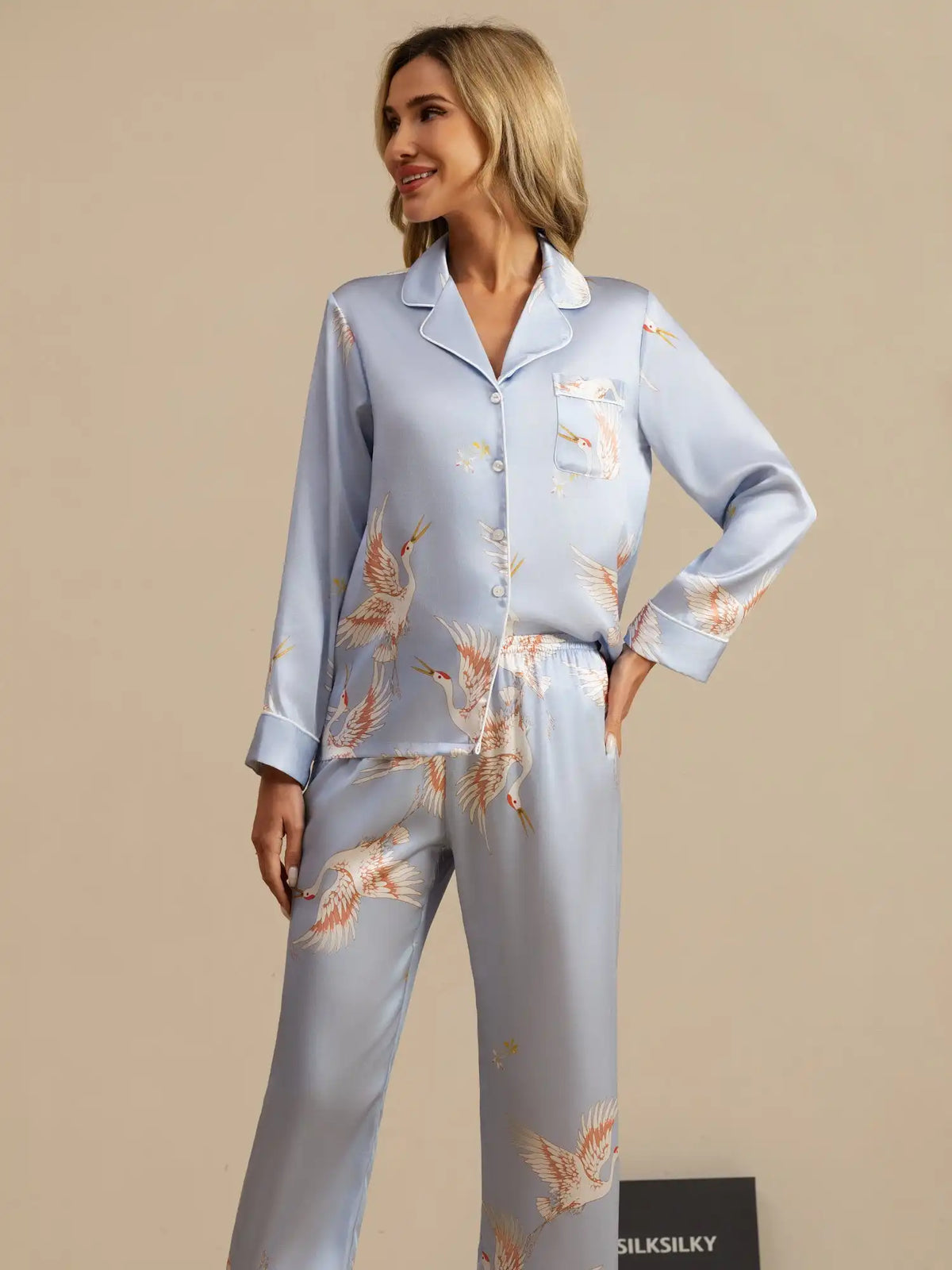 19Momme 100% Mulberry Silk Crane Print Women's Long Sleeve Notch Collar Pajamas Set