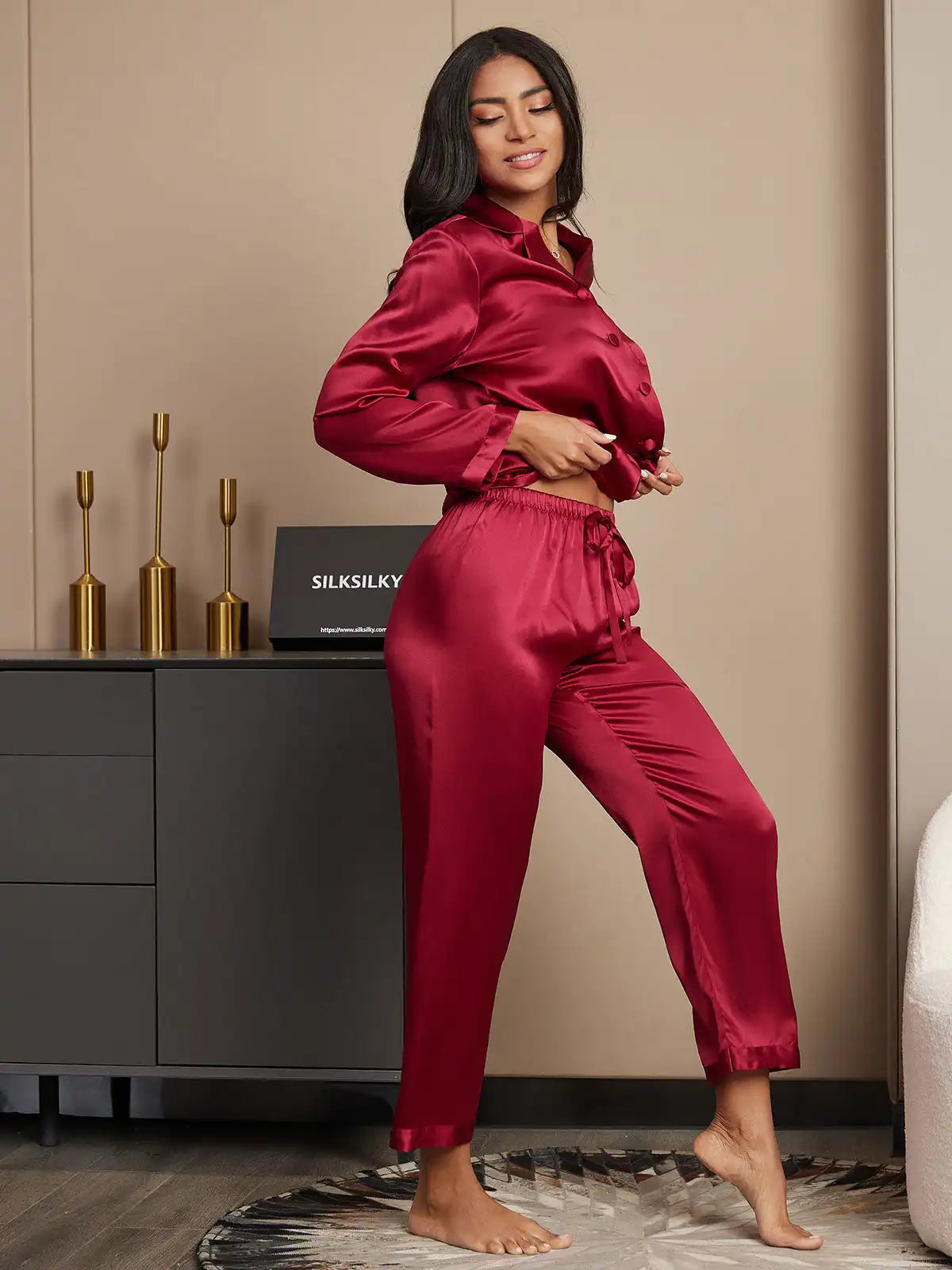 100% Mulberry Silk Women's Long Sleeve Pajamas Set