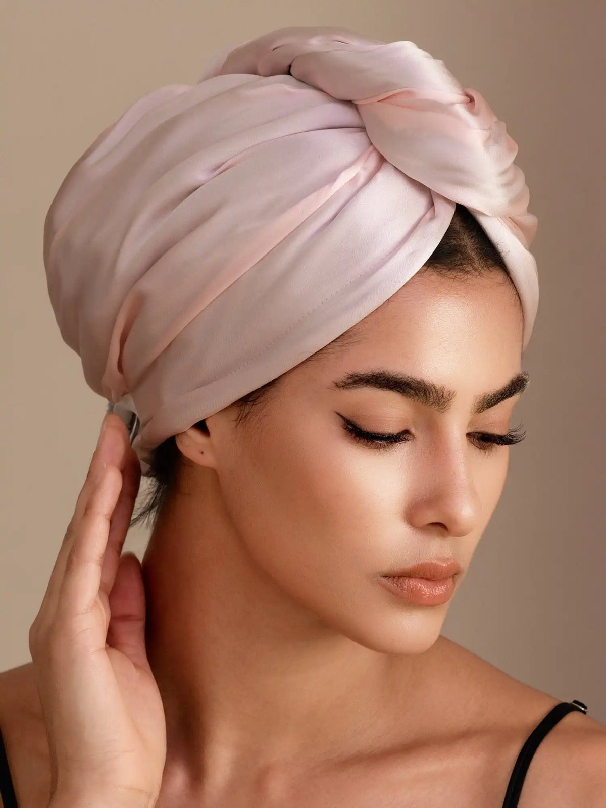 100% Mulberry Silk Double-Sided Hair Towel Wrap – Quick Dry, Frizz Free & Gentle on Hair