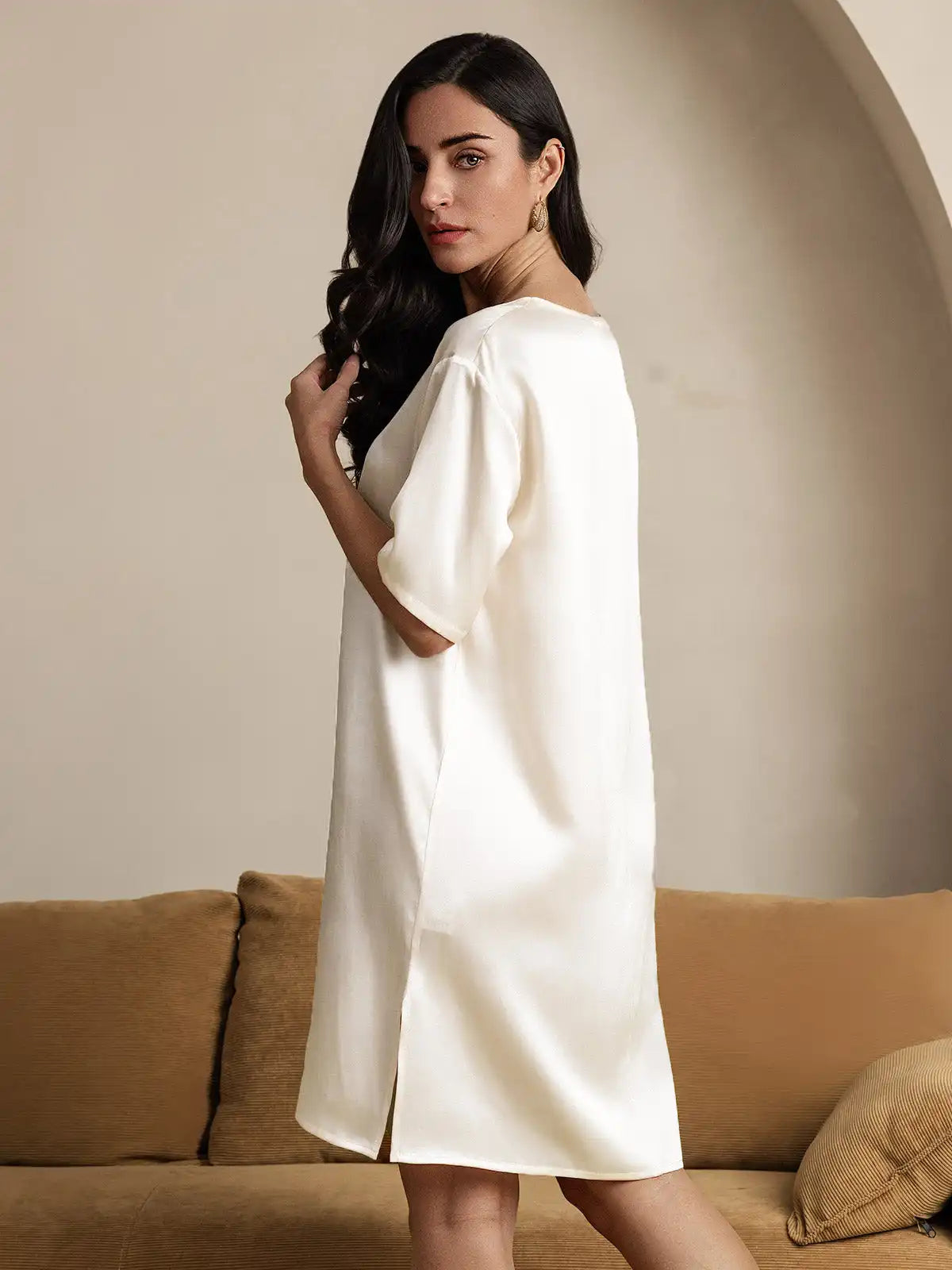 100% Mulberry Silk Half Sleeve V-neck Short Nightgown with Split Design