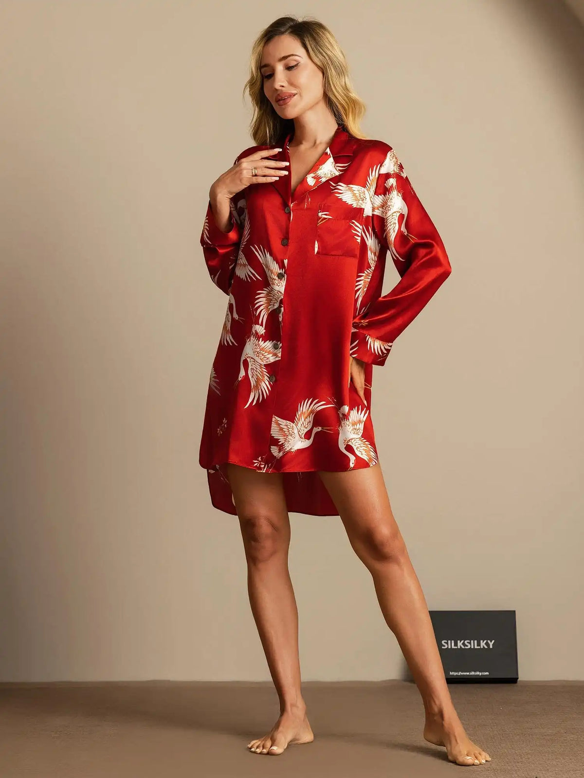19Momme 100% Mulberry Silk Crane Print Nightshirt with High-Low Hem