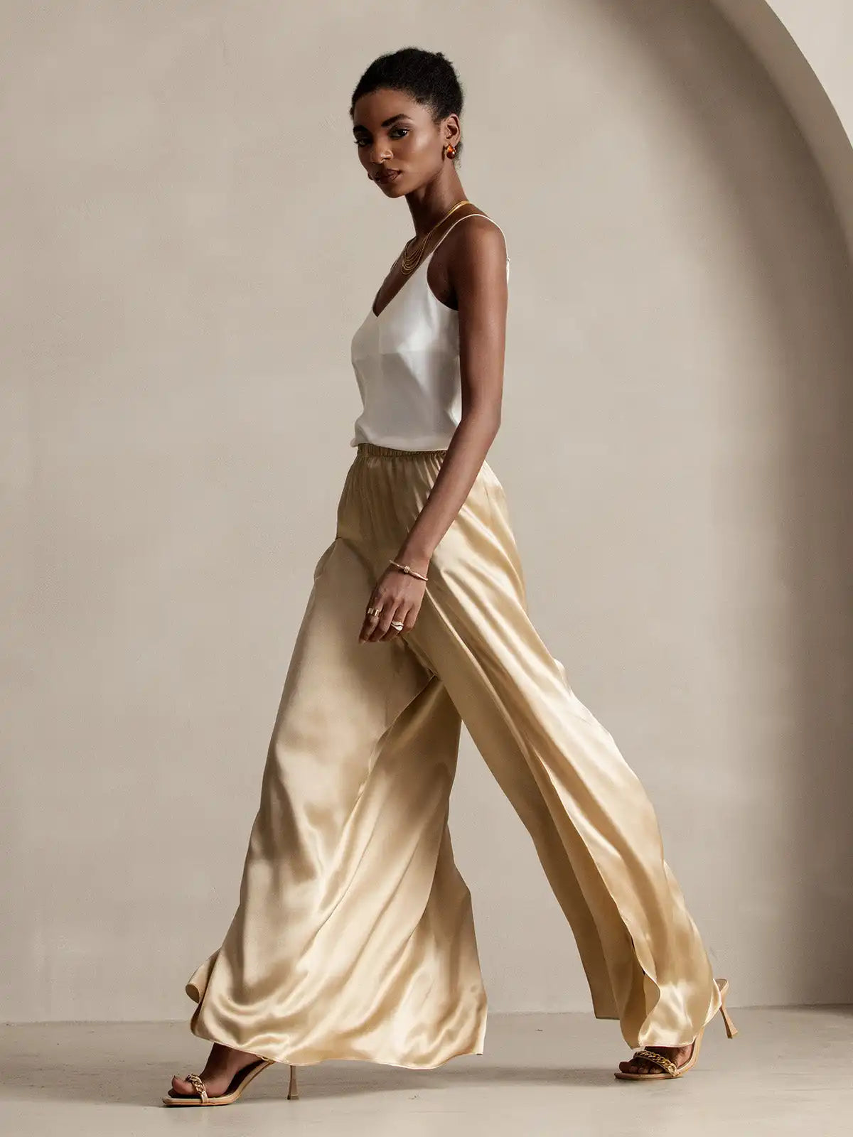 19Momme Silk Fashionable Flowy High-Slit Palazzo Pants