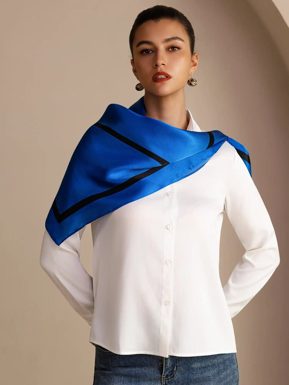 100% Mulberry Silk Geometric Block Pattern Scarf - Size 90x90cm