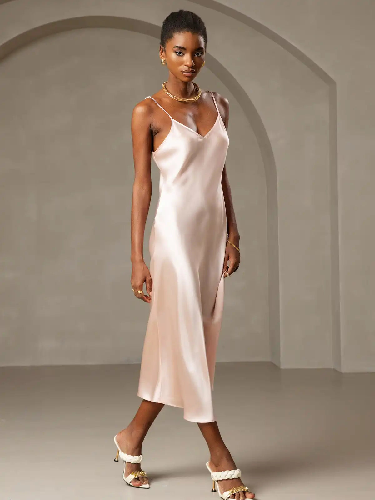100% Mulberry Silk Spaghetti Strap V Neck Midi Dress