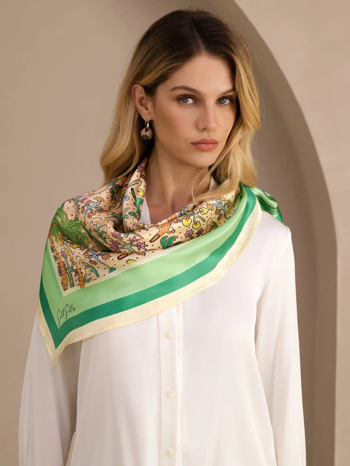 100% Mulberry Silk Crocodile Pattern Scarf - Size 90x90cm