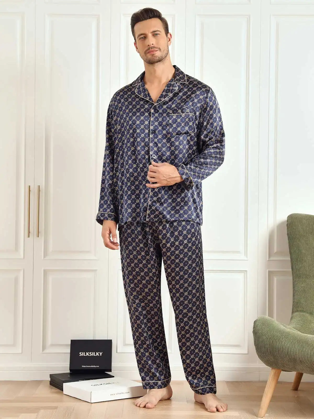 100% Mulberry Silk Navy Chain Print Long Sleeve Men's Pajamas Set With Pants