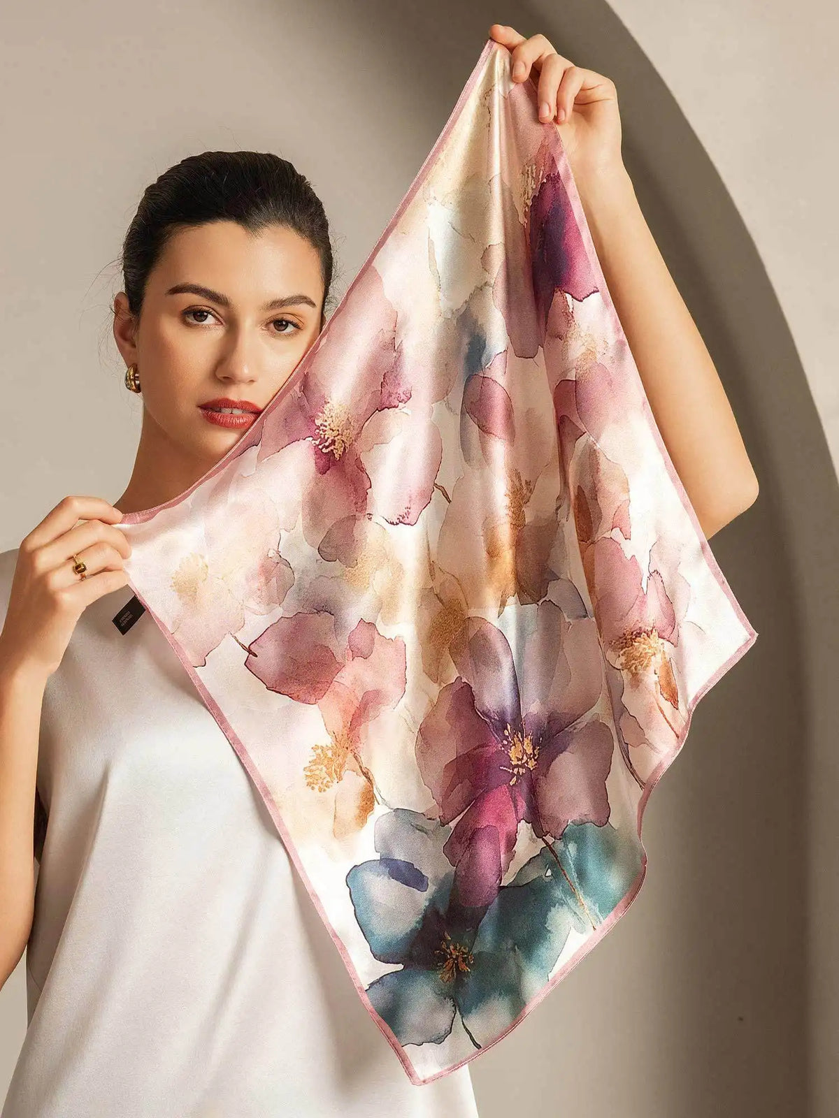 100% Mulberry Silk Pattern Perspective Square Scarf - Size 53x53cm