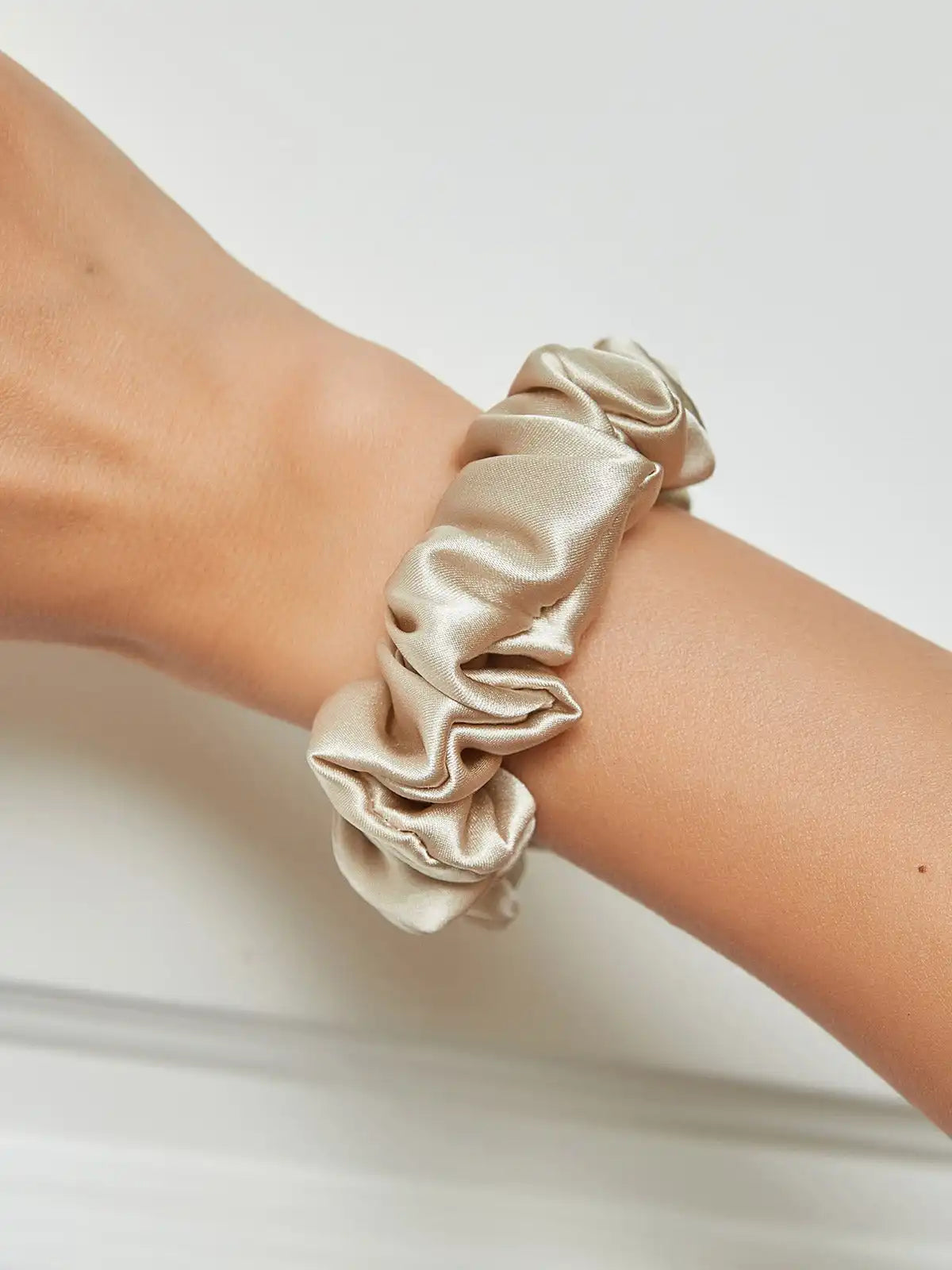 100% Mulberry Silk Soft Classic Hair Scrunchie - 2cm